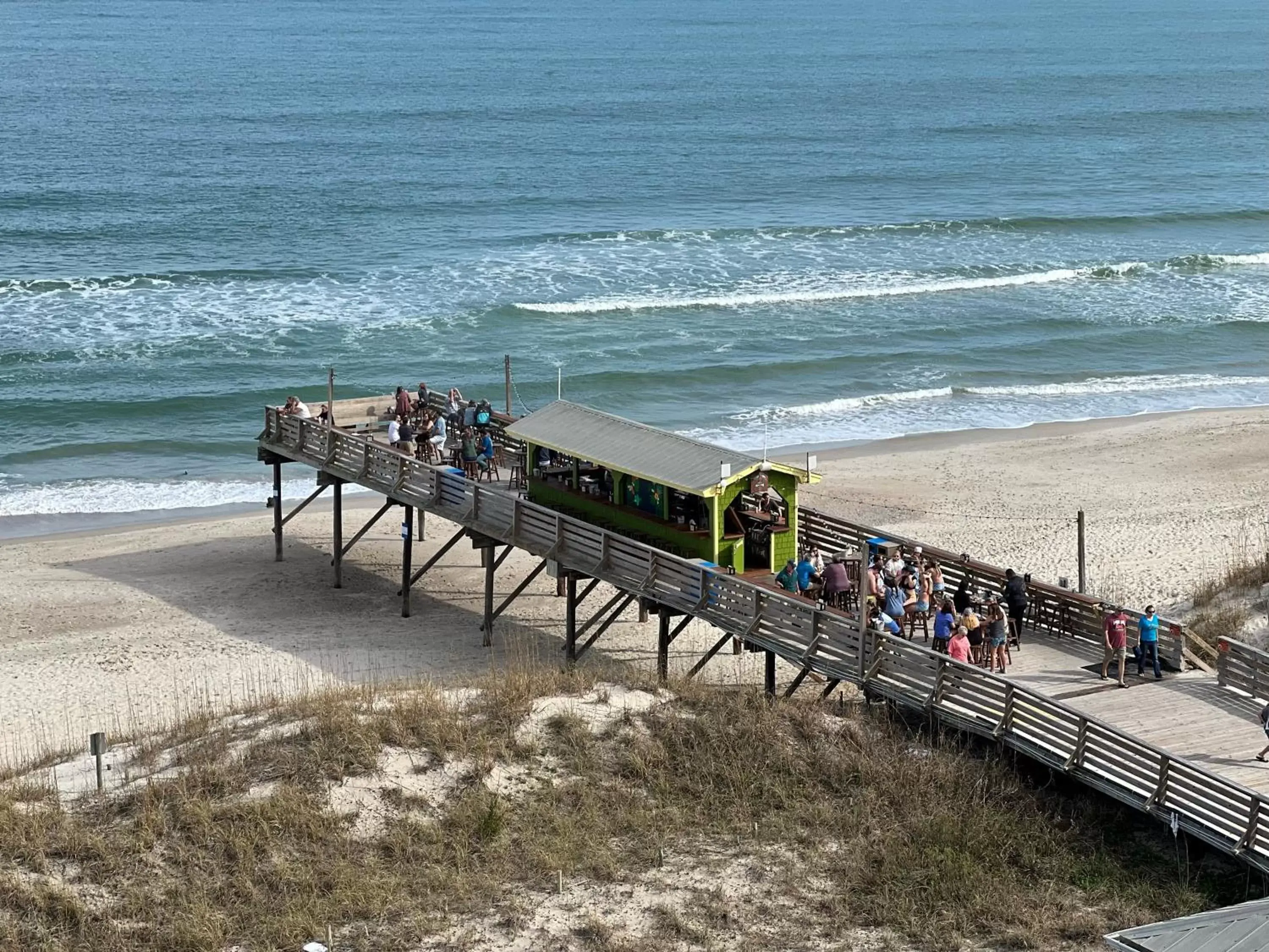 Restaurant/places to eat in Golden Sands Carolina Beach Oceanfront, Tapestry by Hilton Restaurant/places to eat in Golden Sands Carolina Beach Oceanfront, Tapestry by Hilton
