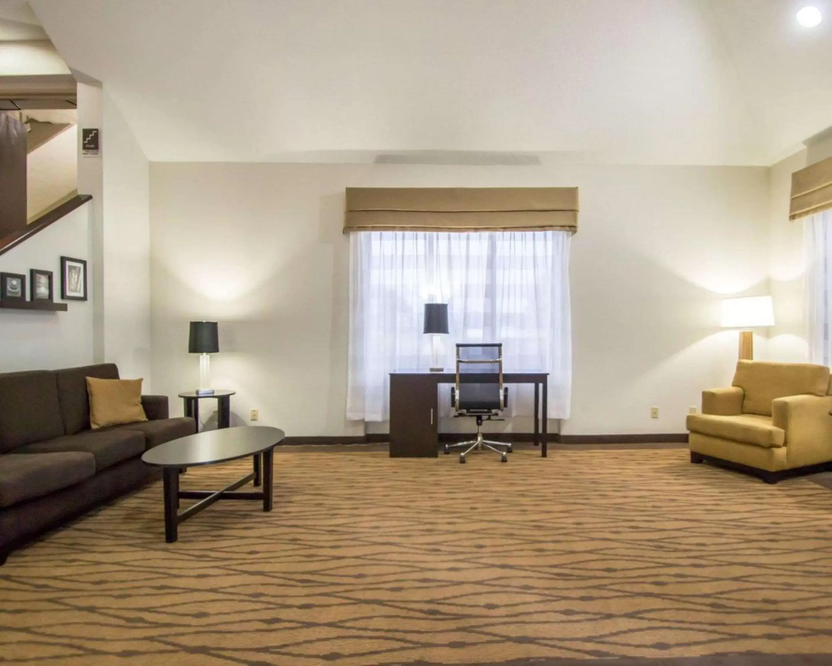 Lobby or reception, Seating Area in Sleep Inn Ormond Beach - Daytona