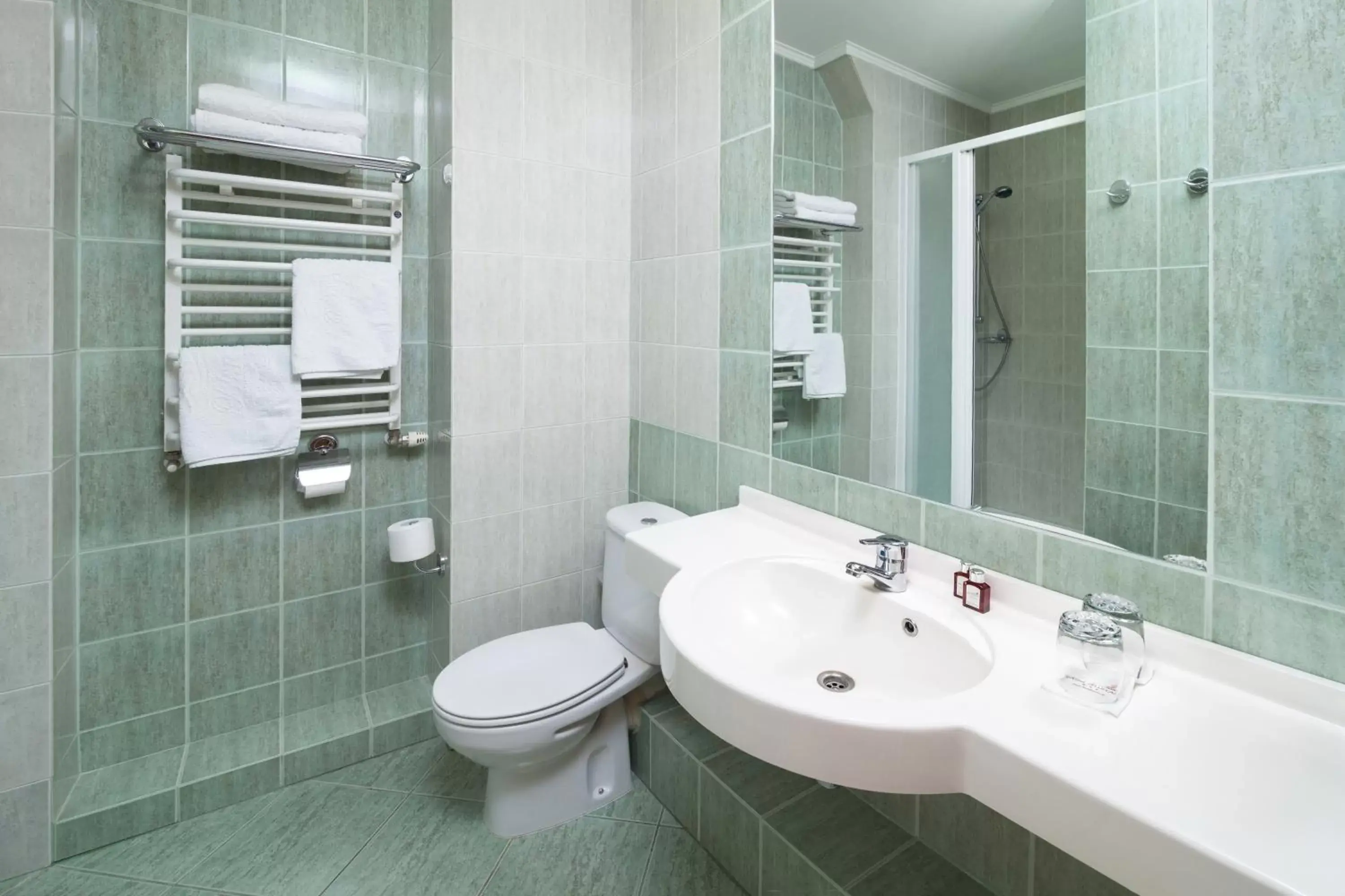 Bathroom in Hotel Bartan Gdansk Seaside