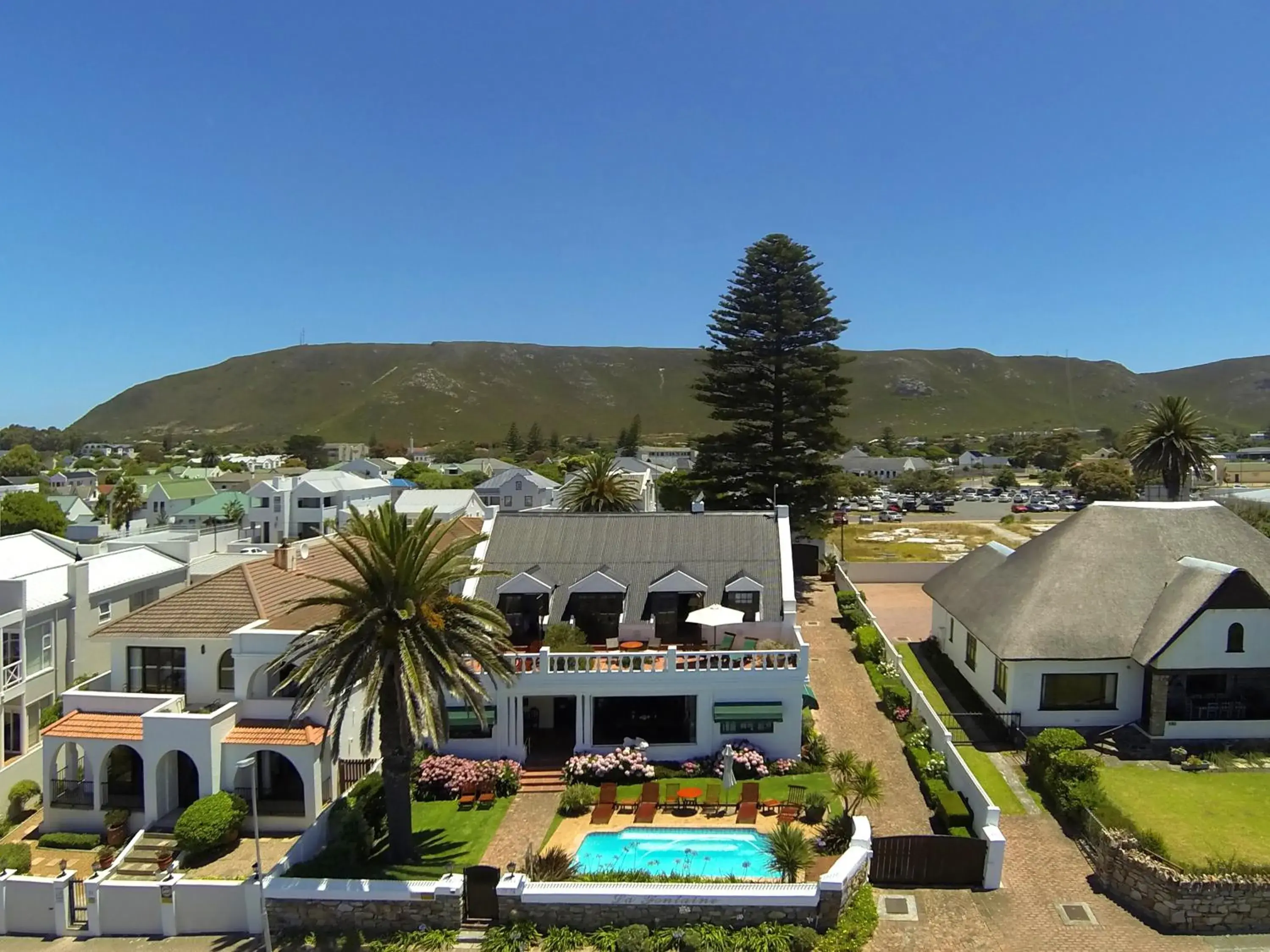 Day, Pool View in La Fontaine Guest House Hermanus