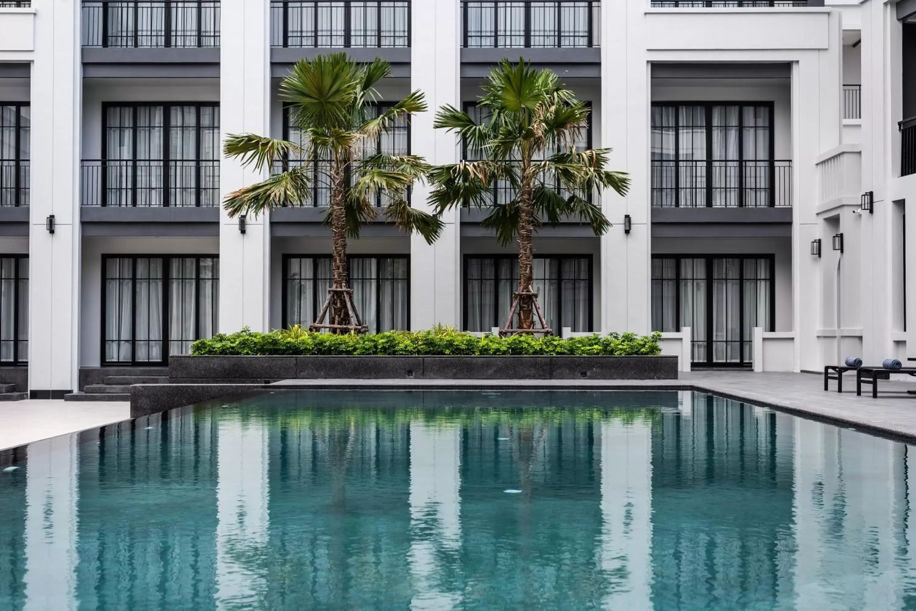 Swimming pool in One Patio Hotel Pattaya - SHA Extra Plus Swimming pool in One Patio Hotel Pattaya - SHA Extra Plus