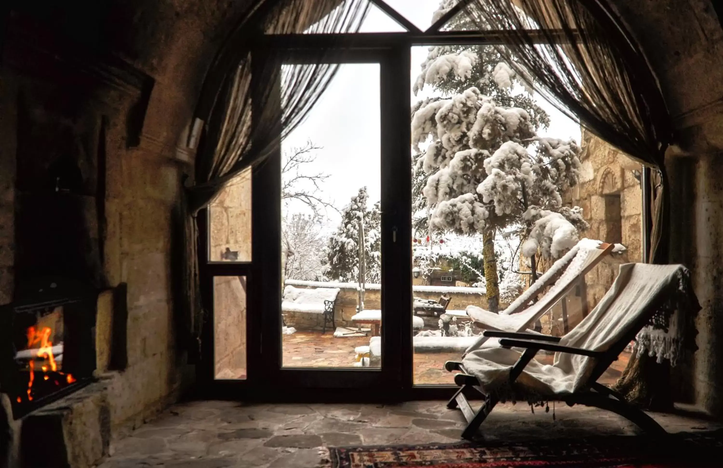 Winter in 4 Oda Cave House - Special Class Winter in 4 Oda Cave House - Special Class