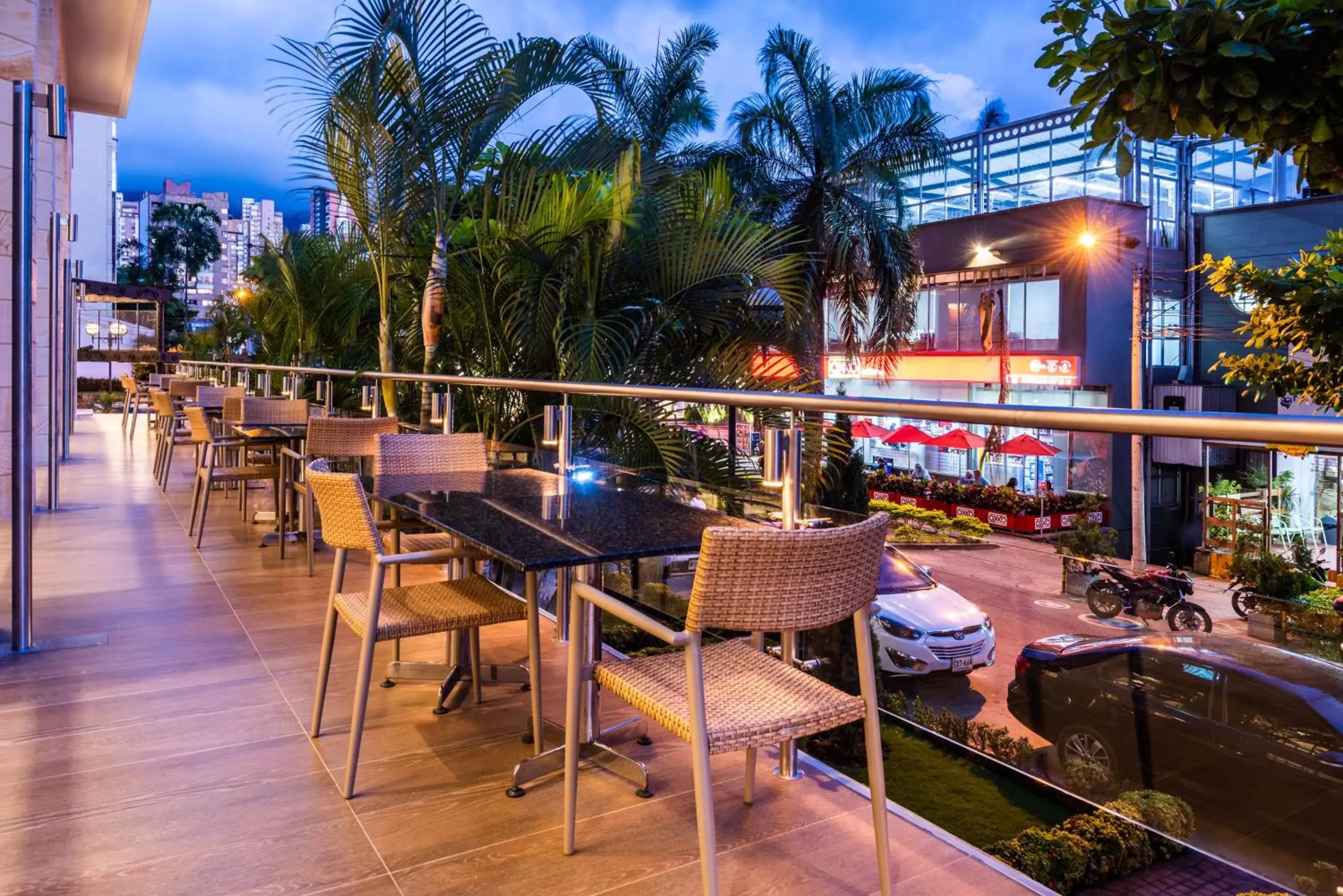 Balcony/Terrace, Restaurant/Places to Eat in Hotel Dann Carlton Bucaramanga