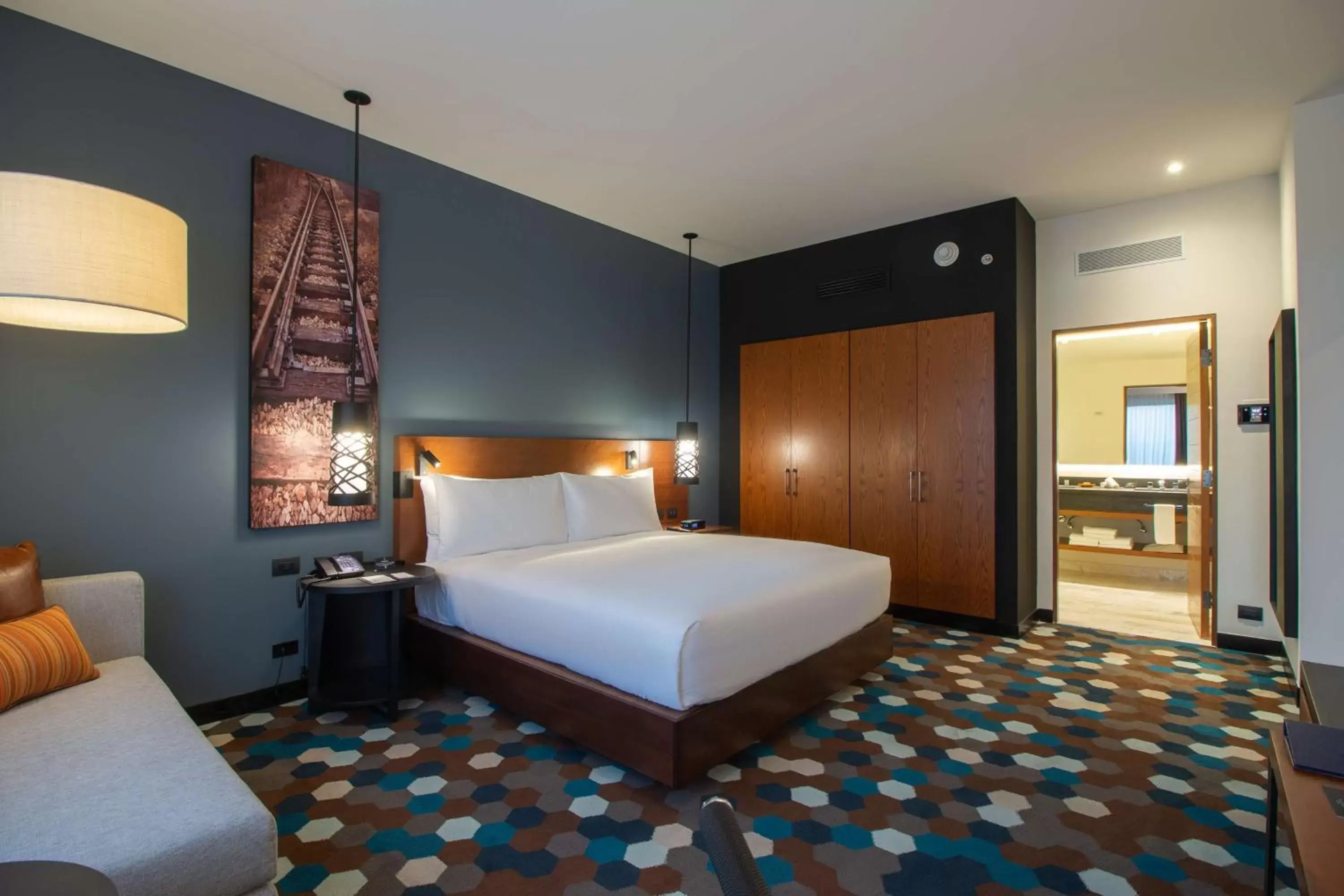 Bed in Doubletree By Hilton Celaya