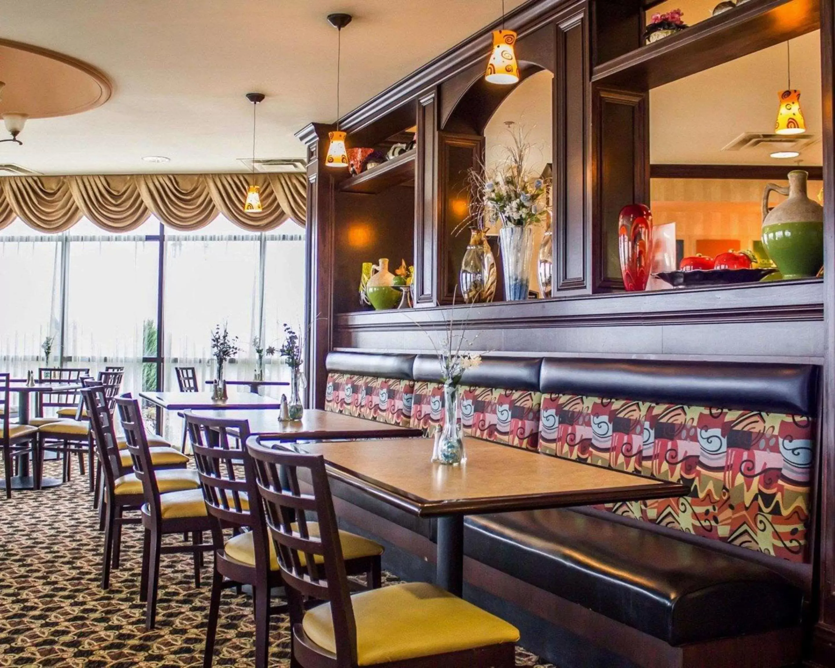 Restaurant/places to eat in Comfort Suites Edinboro Restaurant/places to eat in Comfort Suites Edinboro