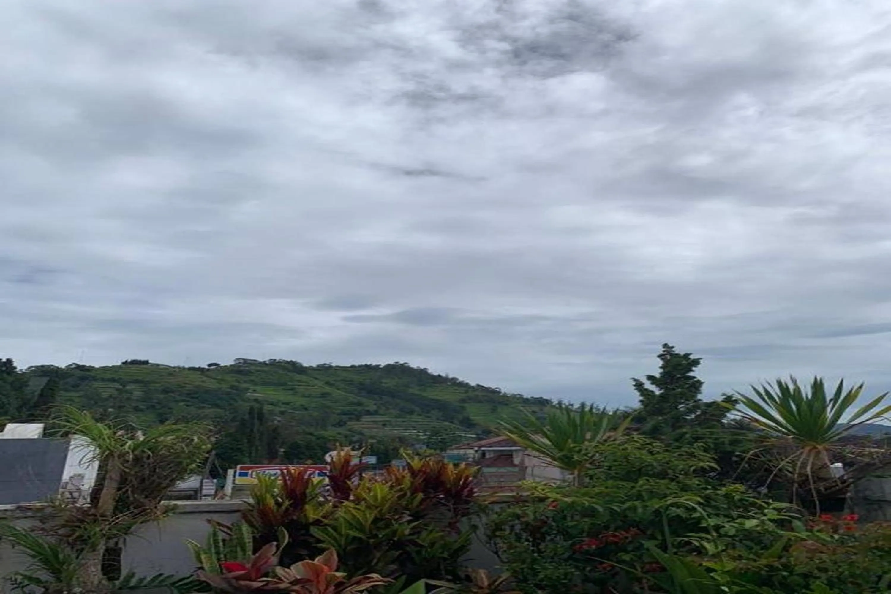 Mountain view in Villa Buana Graha Syariah