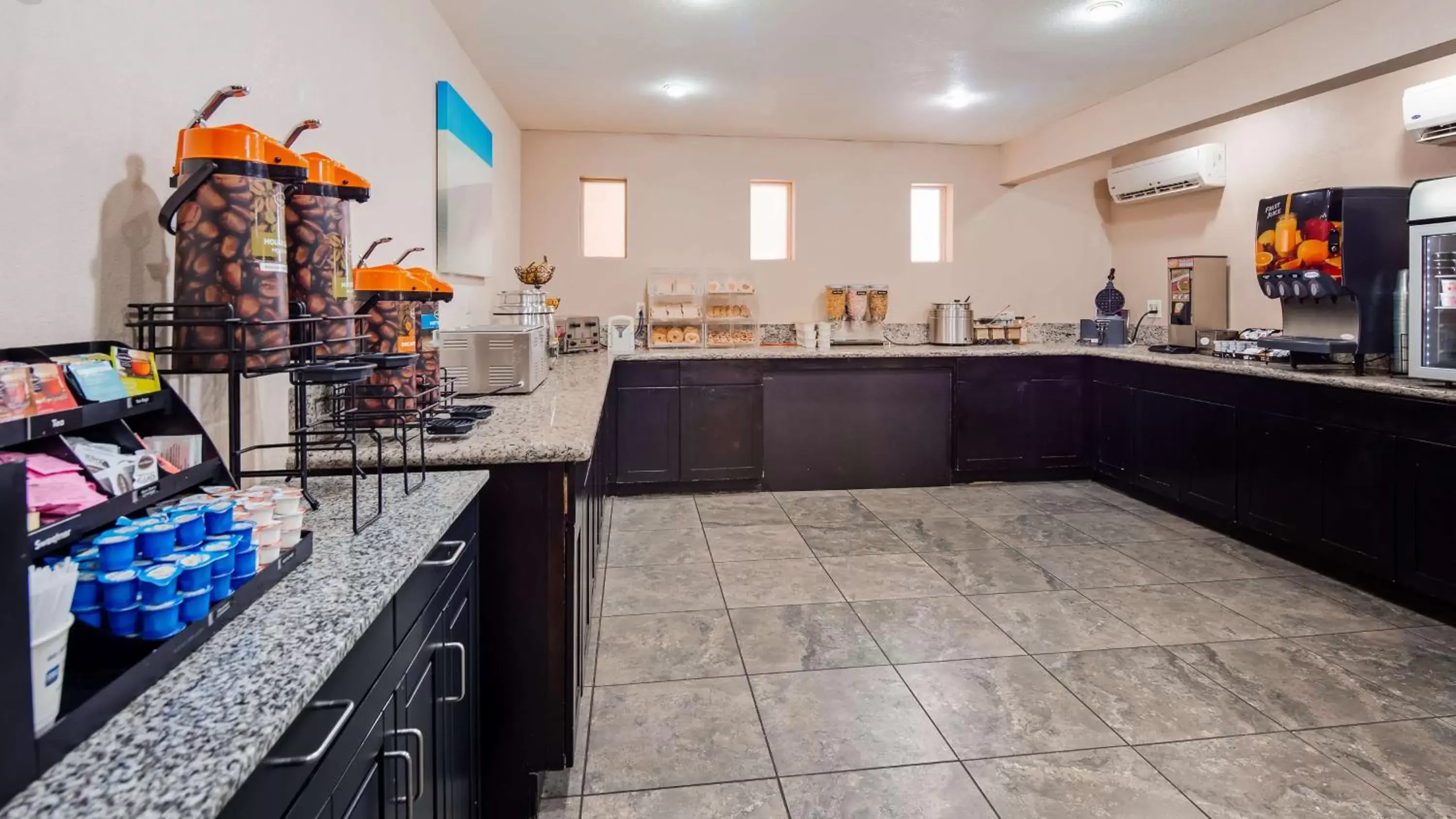 Restaurant/places to eat in Best Western Desert Oasis Restaurant/places to eat in Best Western Desert Oasis