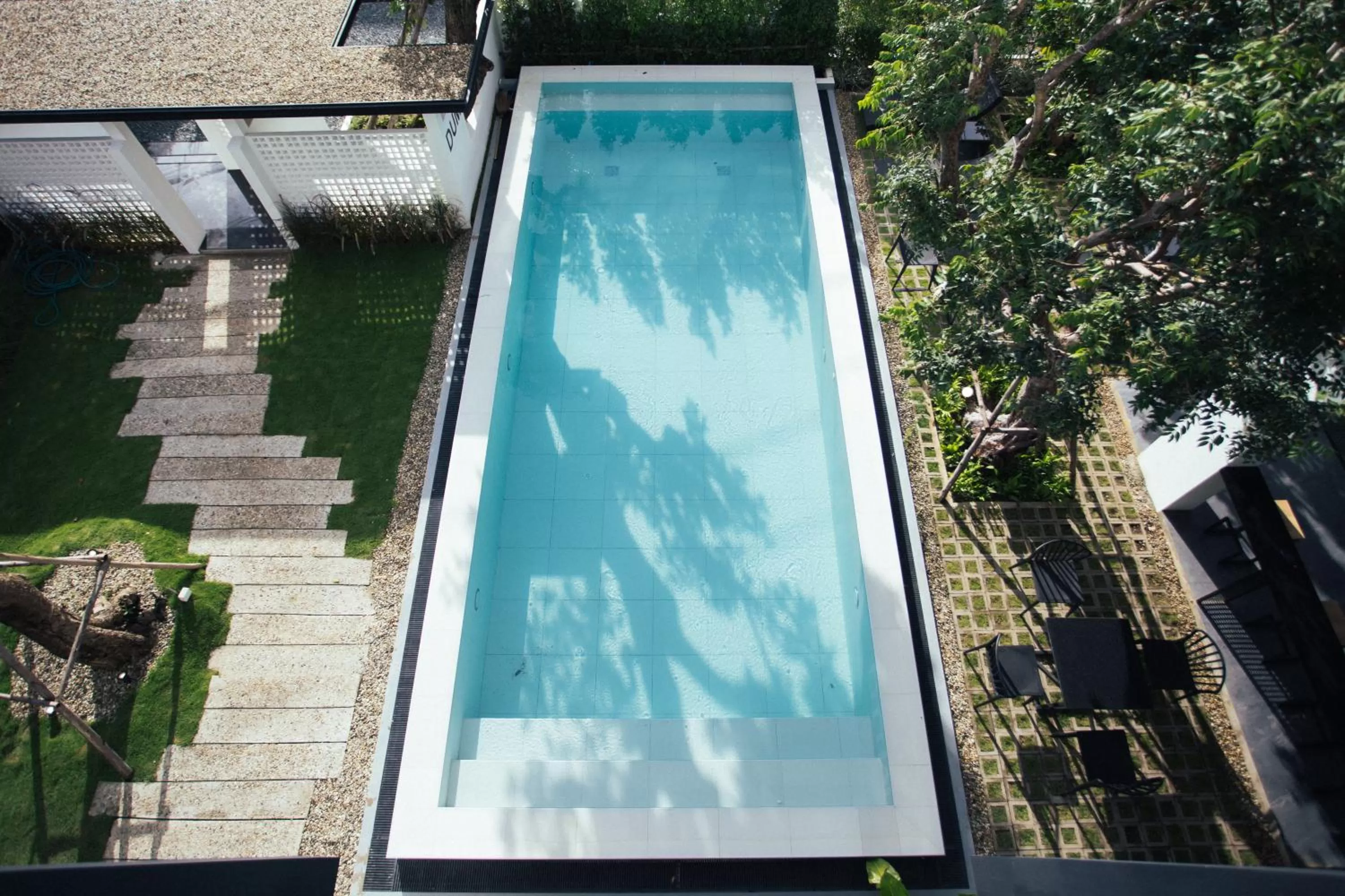 Pool view in DUM Hotel - Si Phum