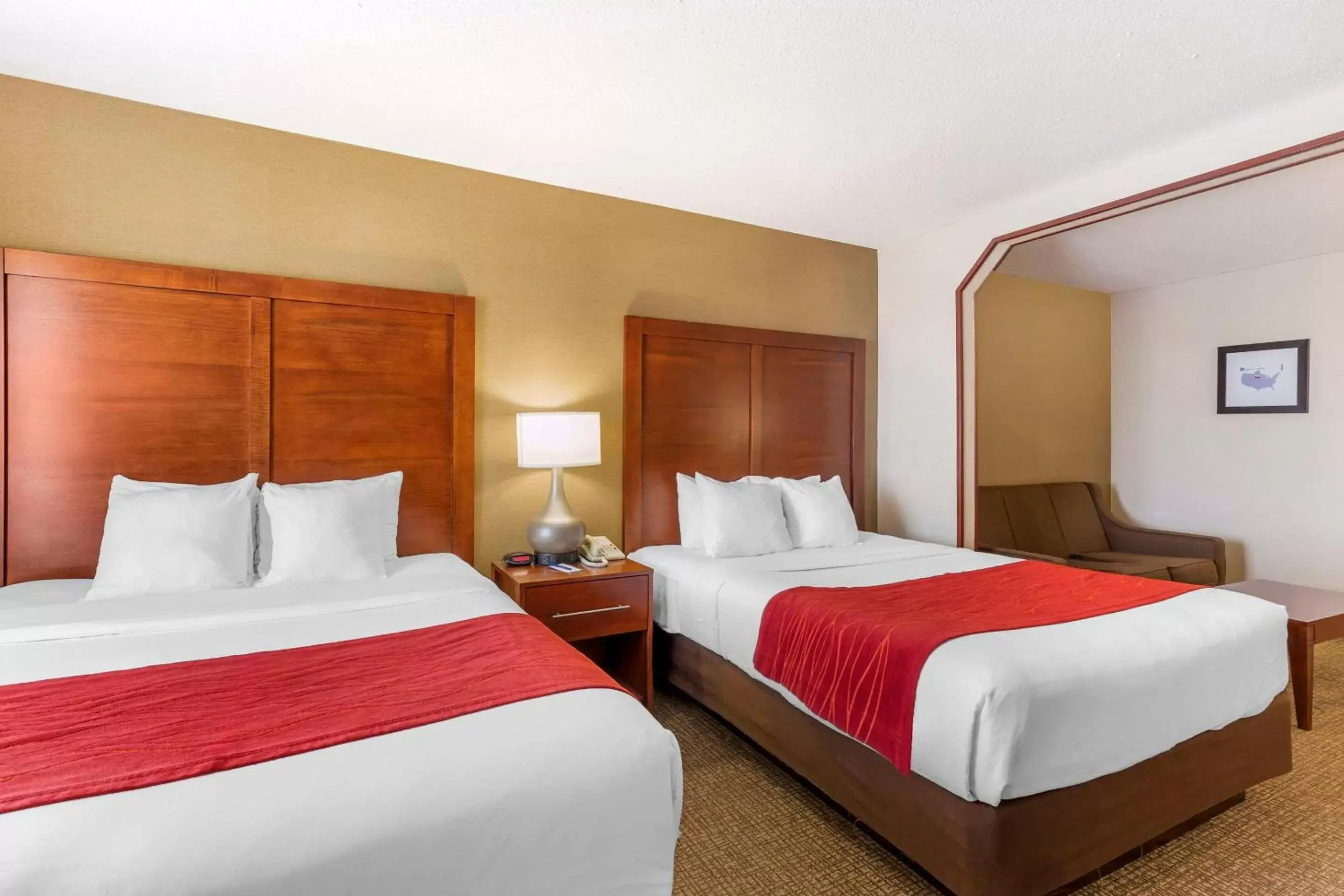 Bedroom, Bed in Comfort Inn & Suites Rapid City