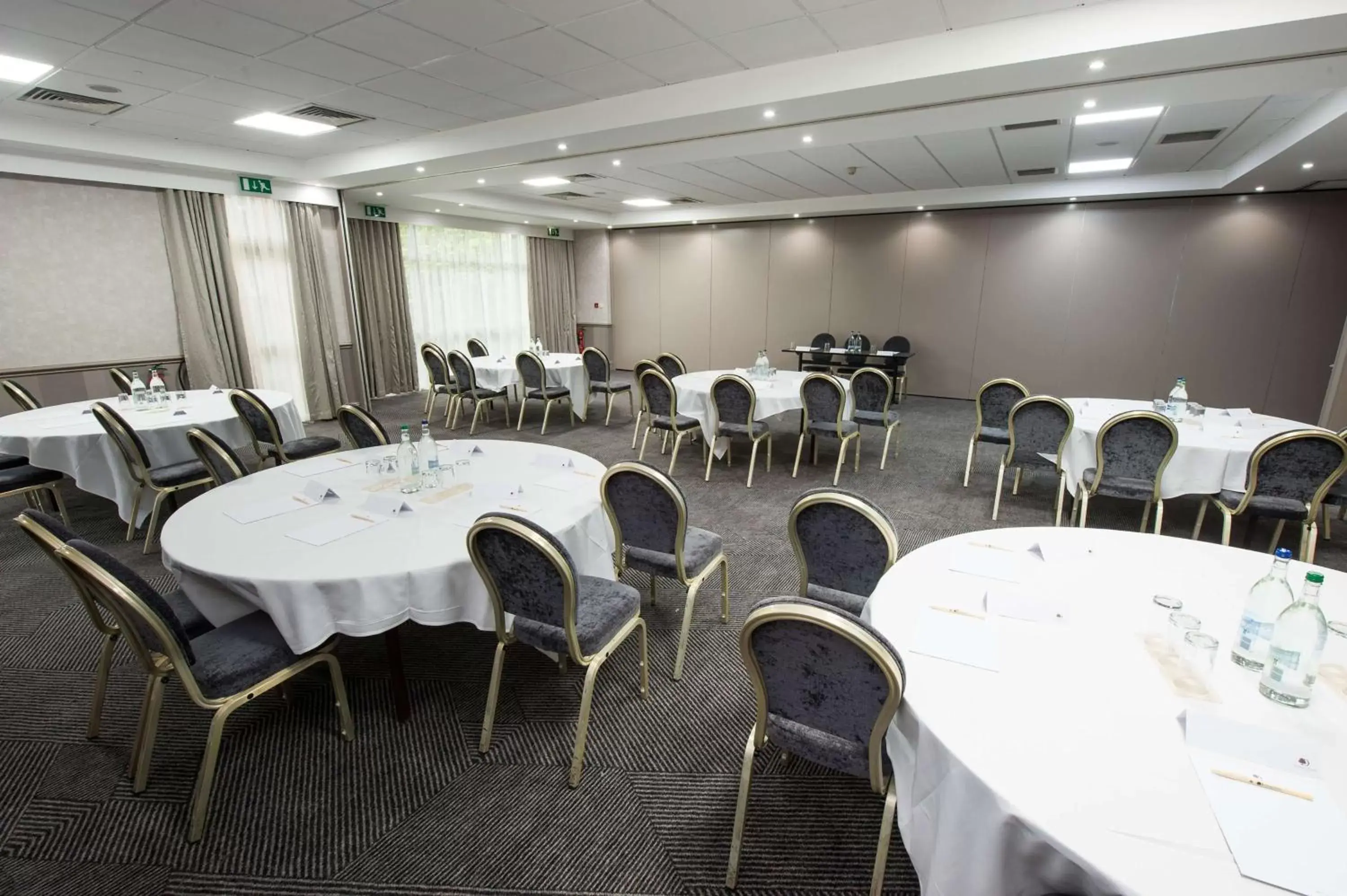 Meeting/conference room, Restaurant/Places to Eat in Doubletree By Hilton Glasgow Strathclyde