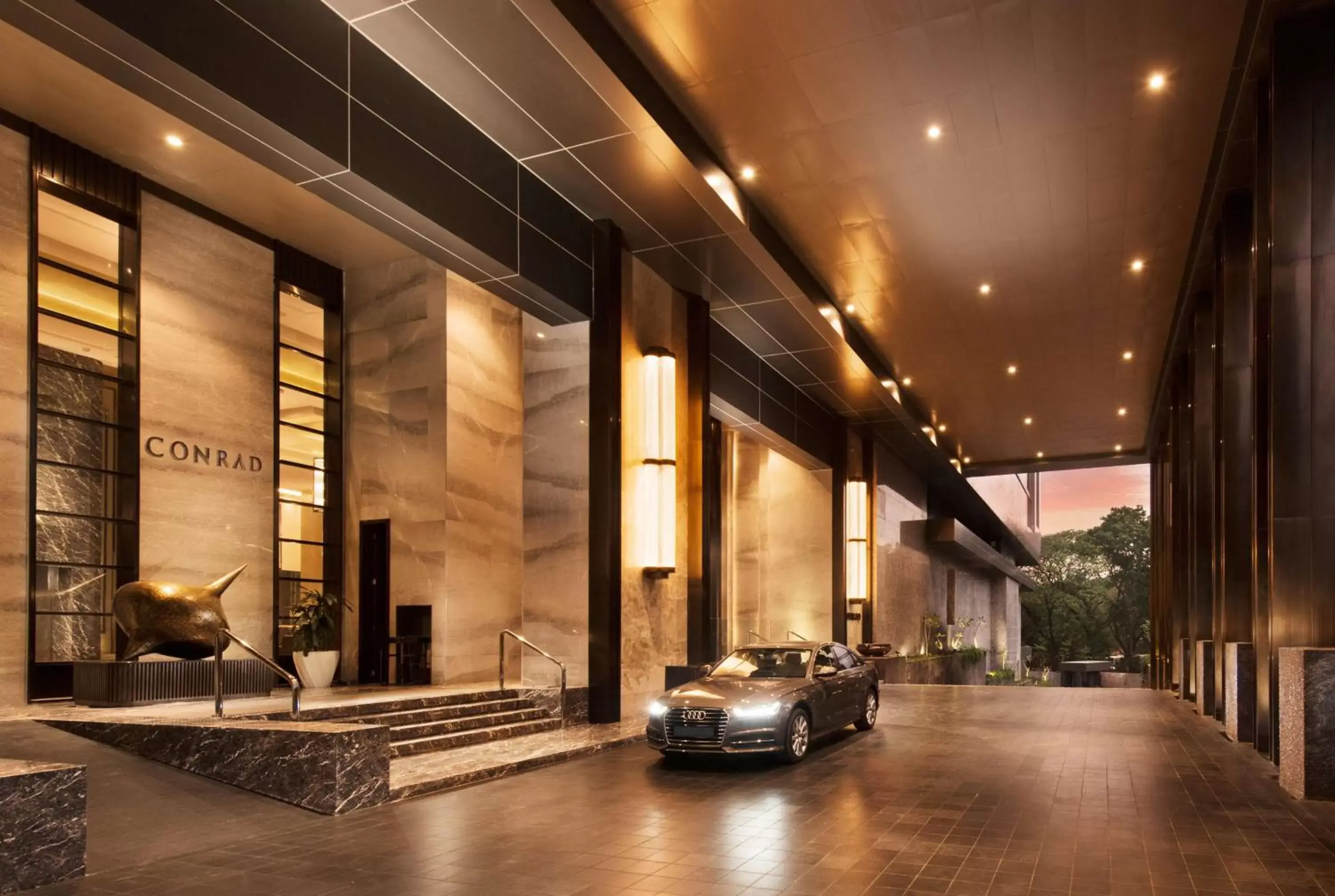 Property building, Lobby/Reception in Conrad Pune