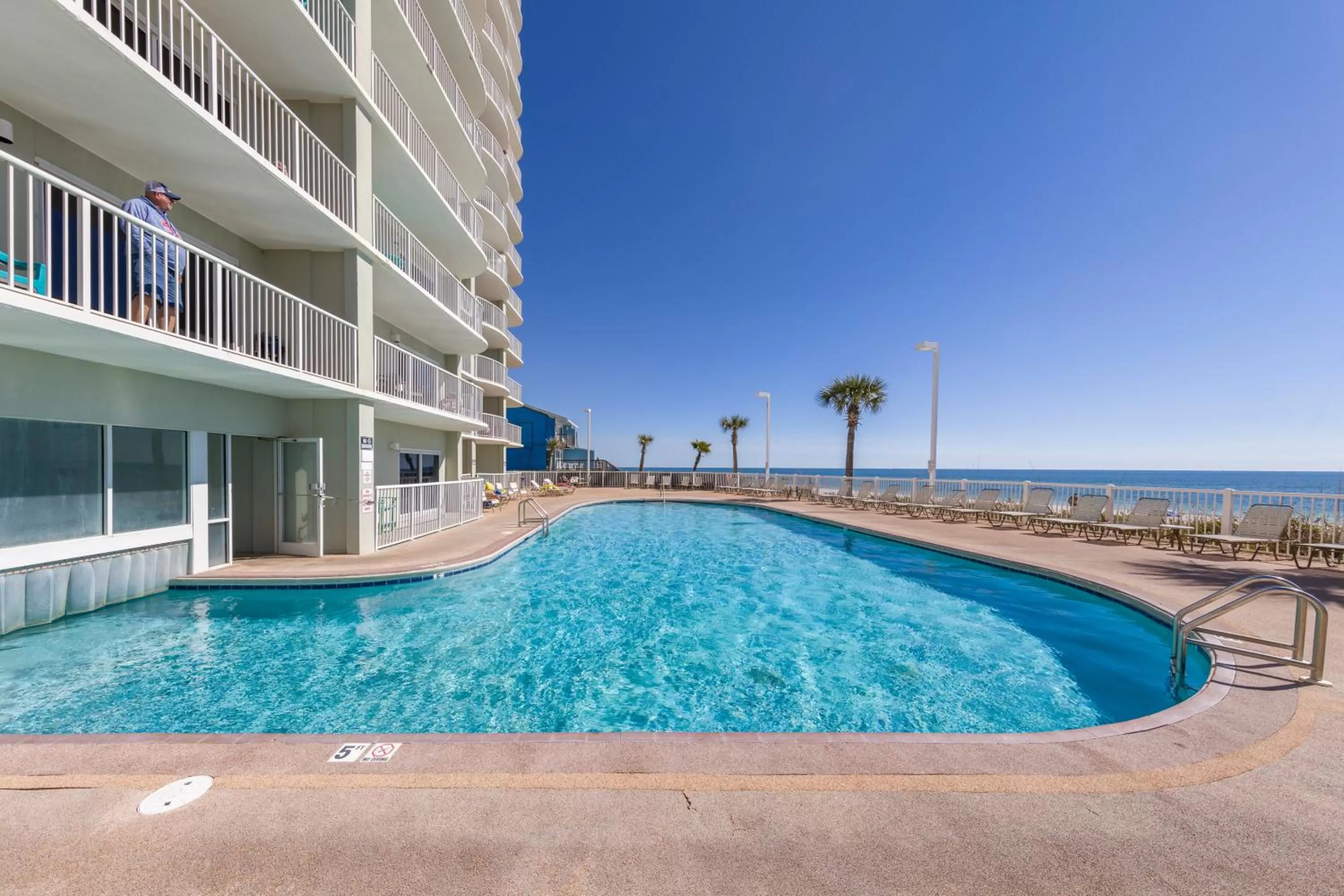 Swimming pool in Tradewinds Unit 406