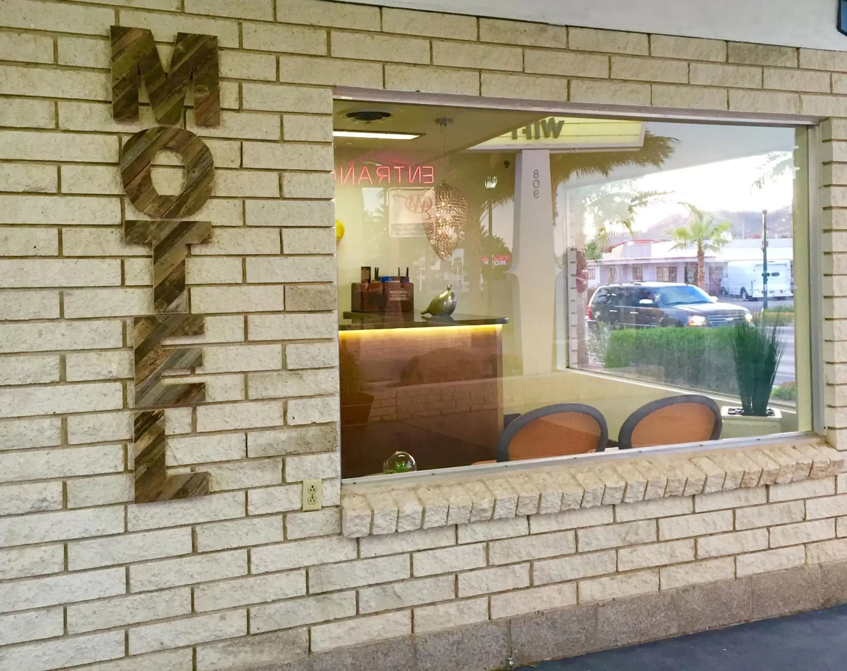 Lobby or reception in The Sands Motel