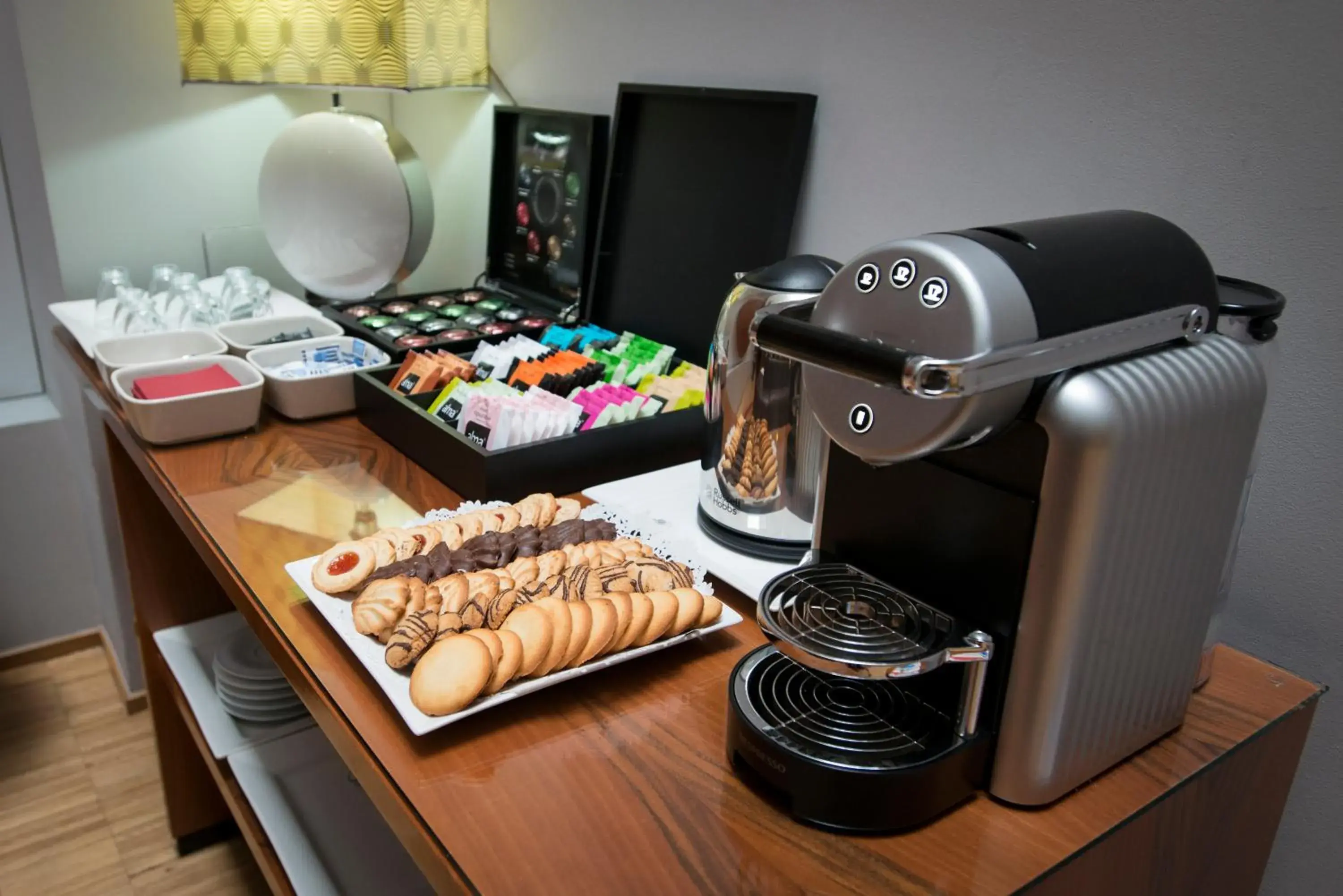 Food close-up, Coffee/Tea Facilities in Ako Suites Hotel