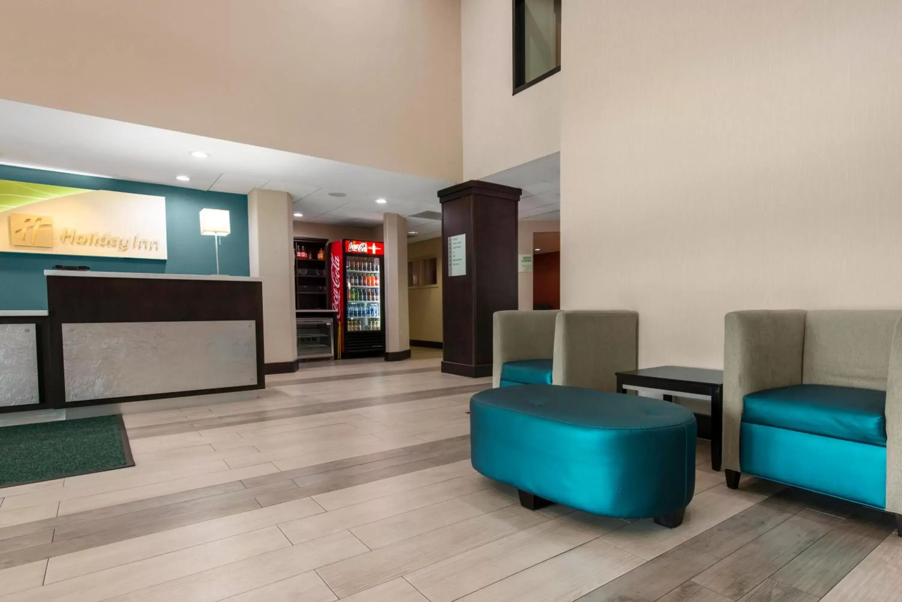Lobby or reception, Lobby/Reception in Holiday Inn Savannah South - I-95 Gateway, an IHG Hotel