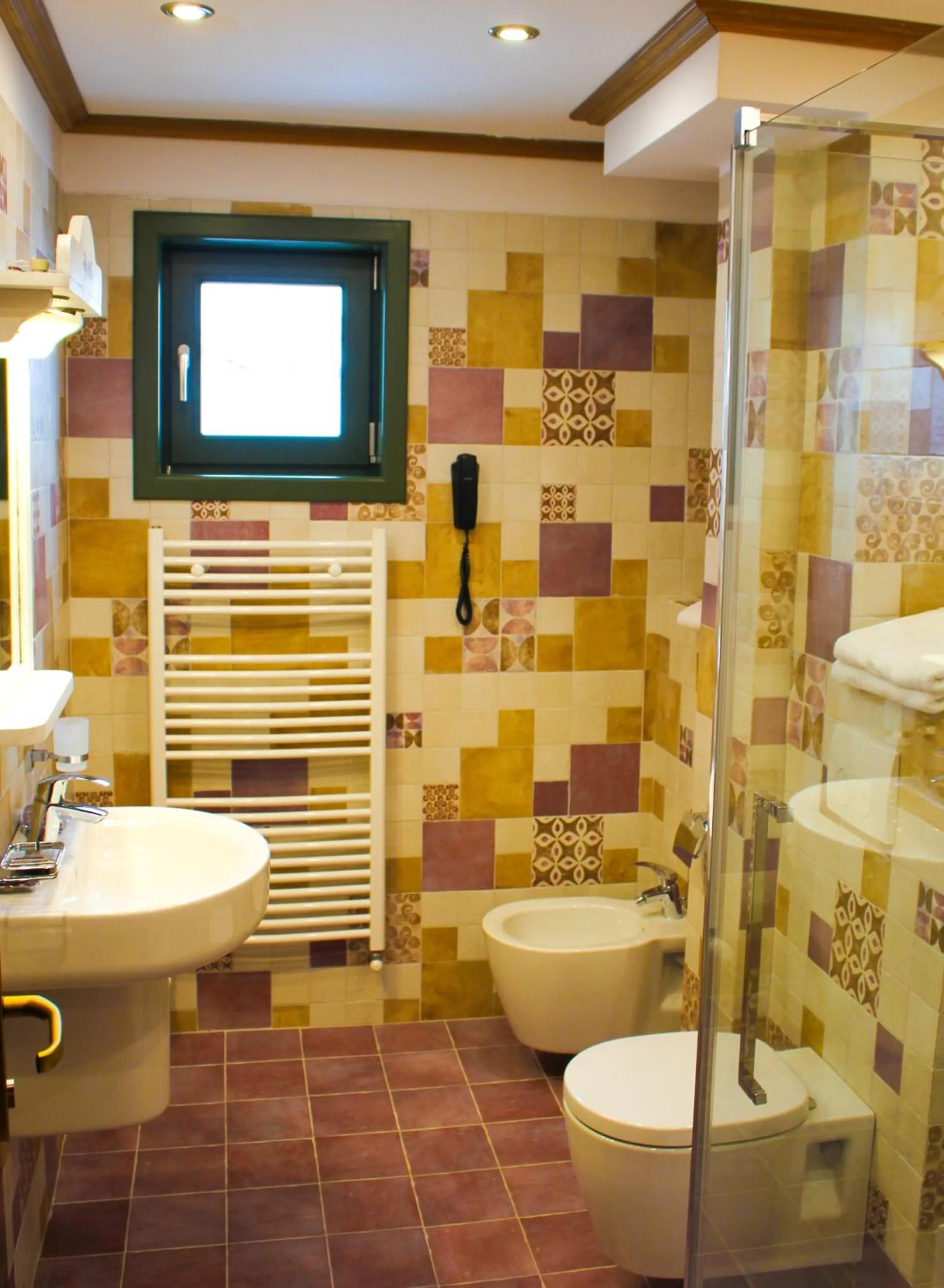 Shower in Casa Comana Boutique Hotel