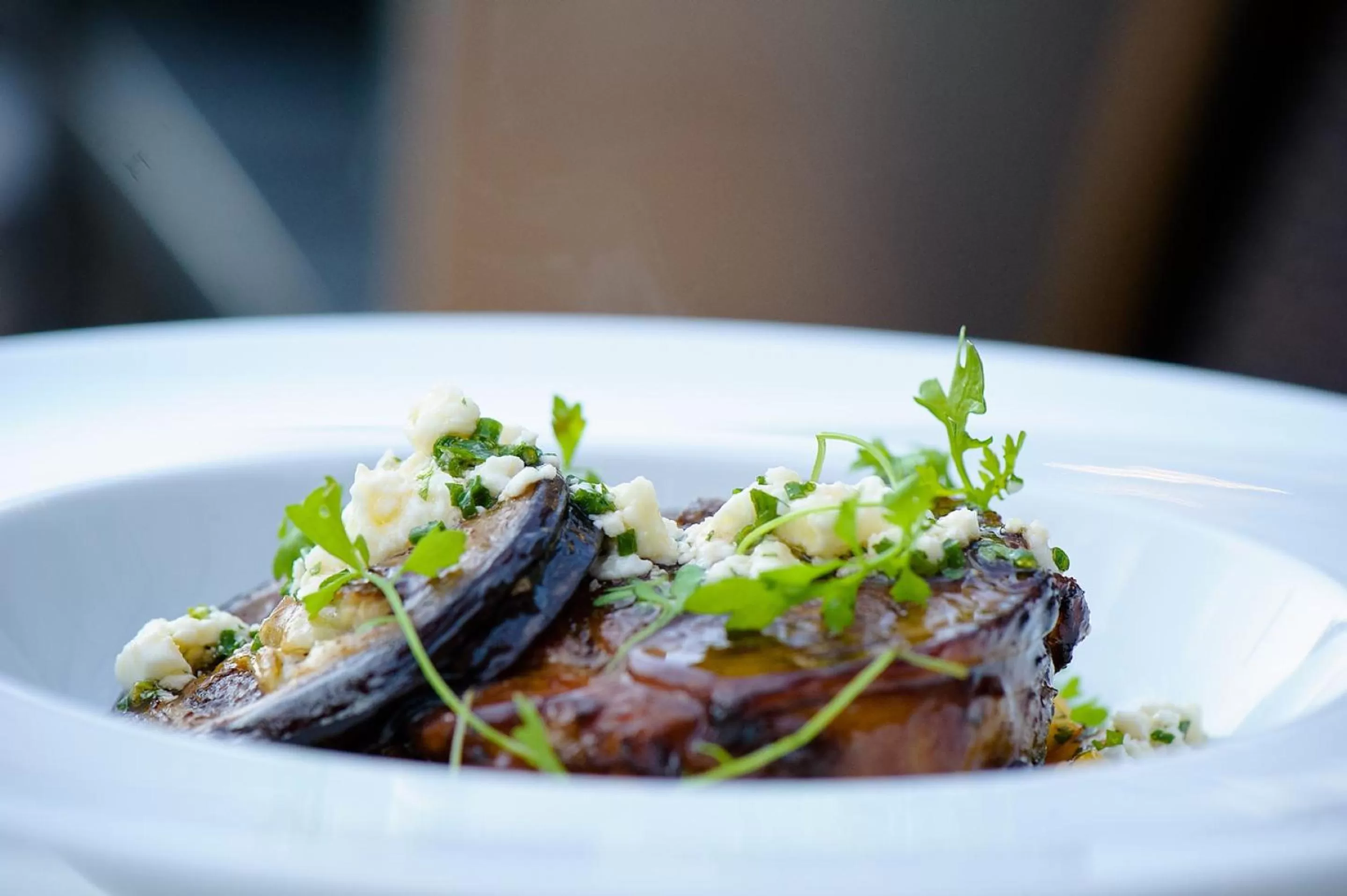 Restaurant/places to eat in 124 on Queen Hotel & Spa