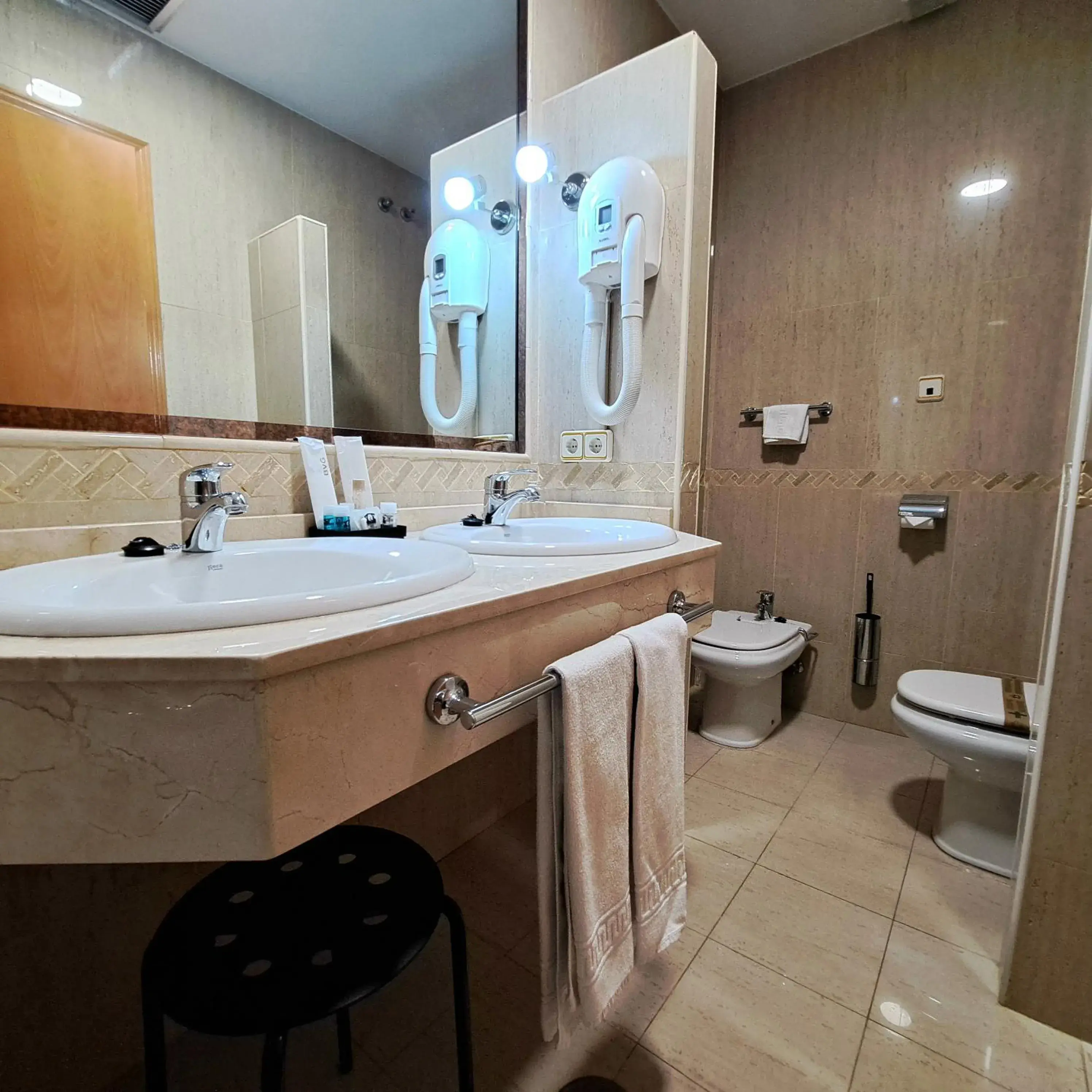 Bathroom in Hotel Ciudad Cangas de Onis