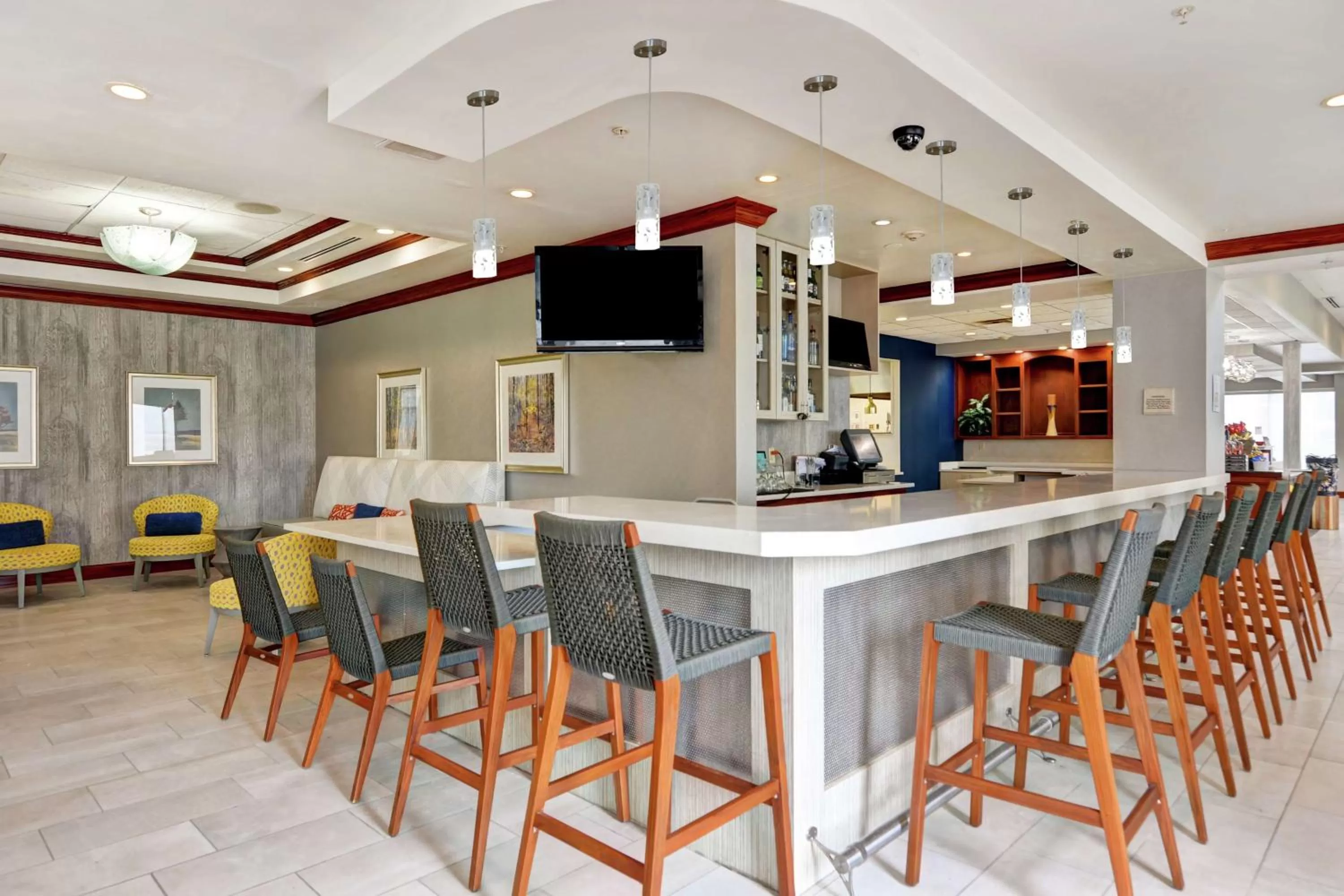 Lounge or bar in Hilton Garden Inn Conway