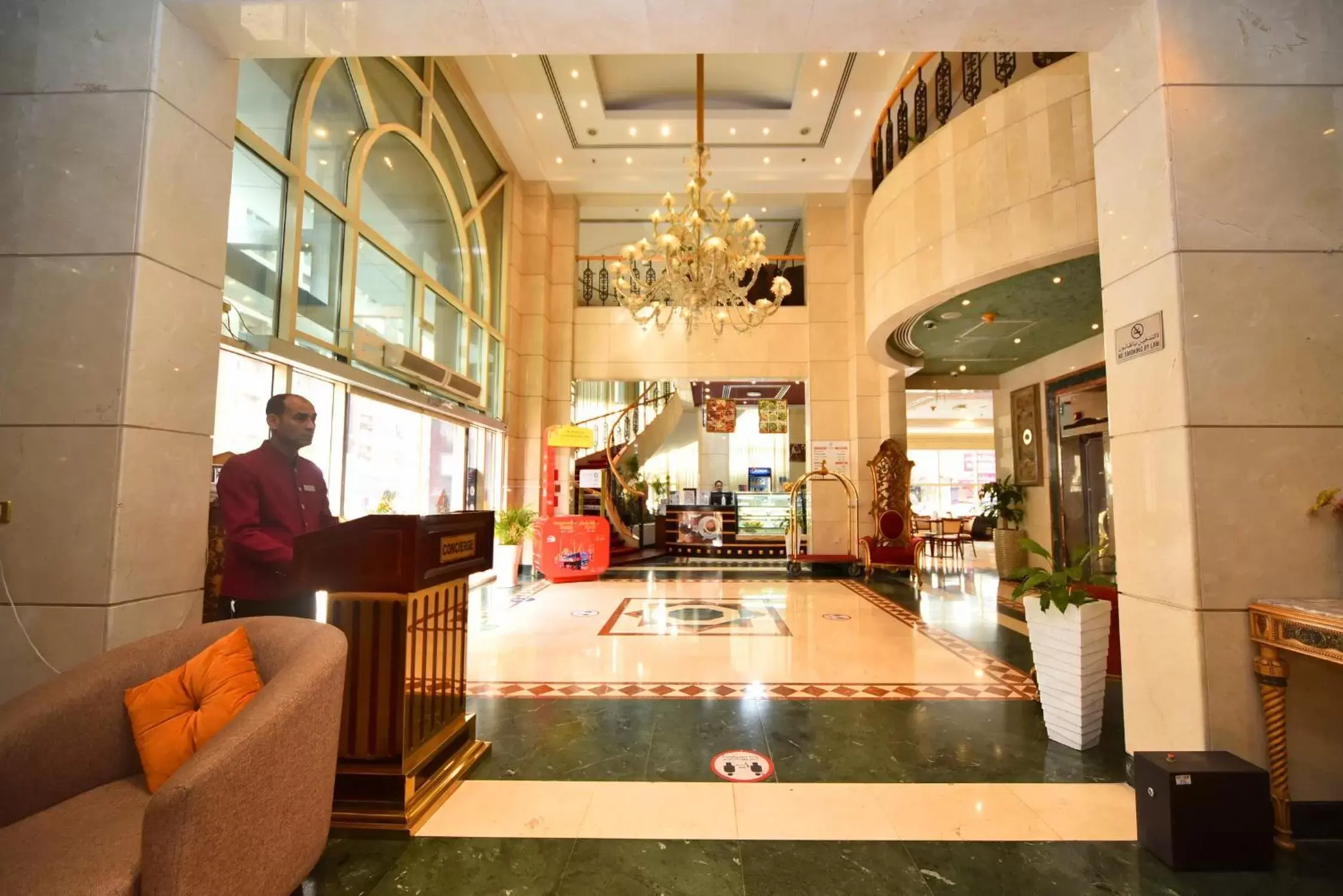 Lobby or reception in Nejoum Al Emarat