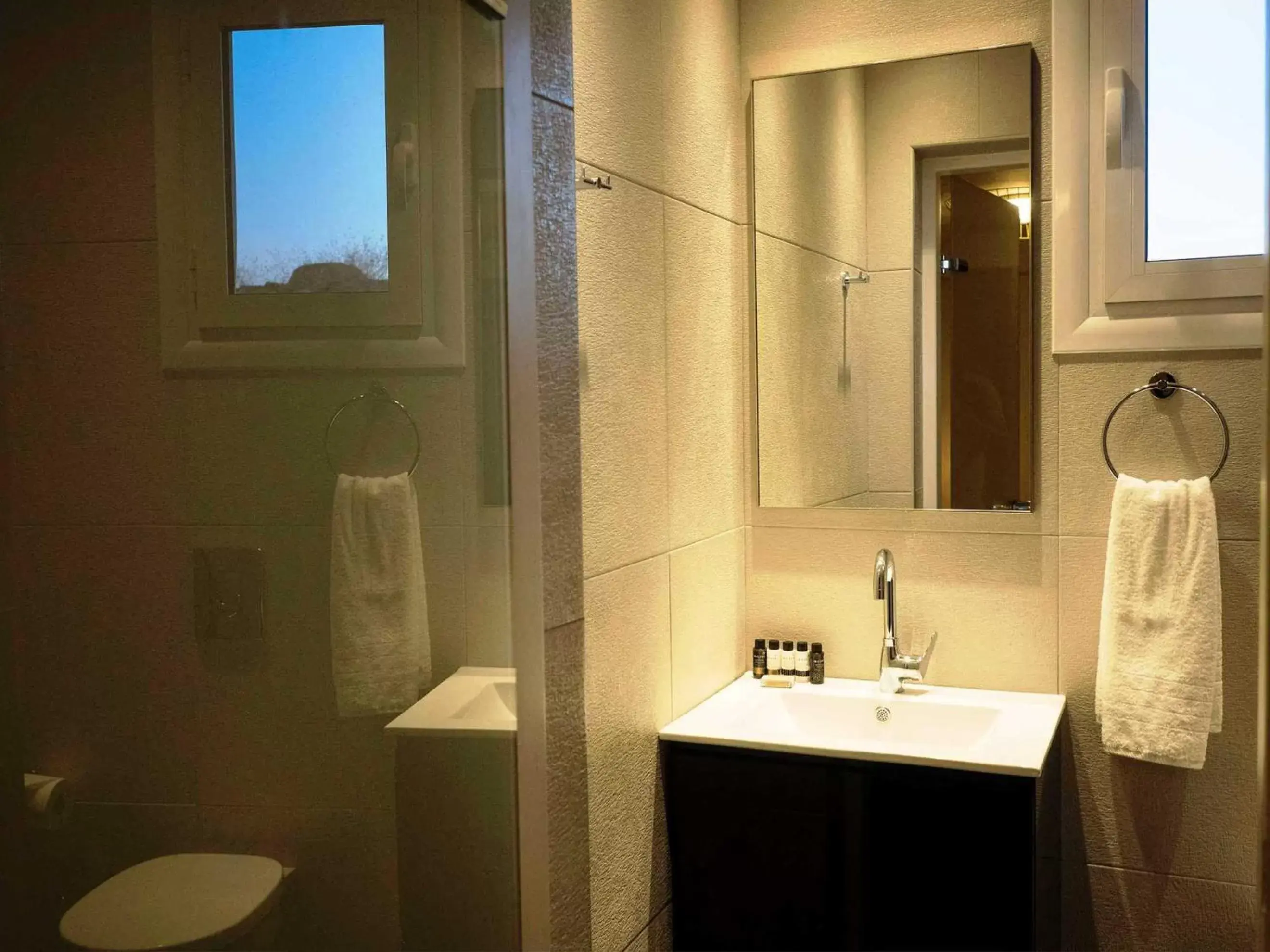 Bathroom in Athena hotel