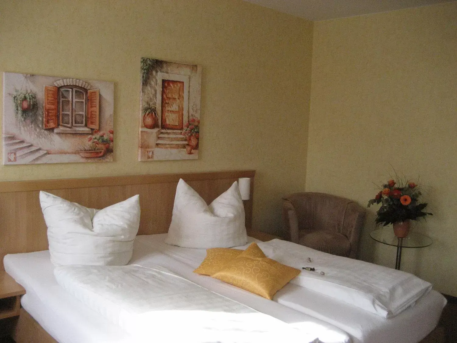 Bedroom, Bed in Altstadthotel Schex