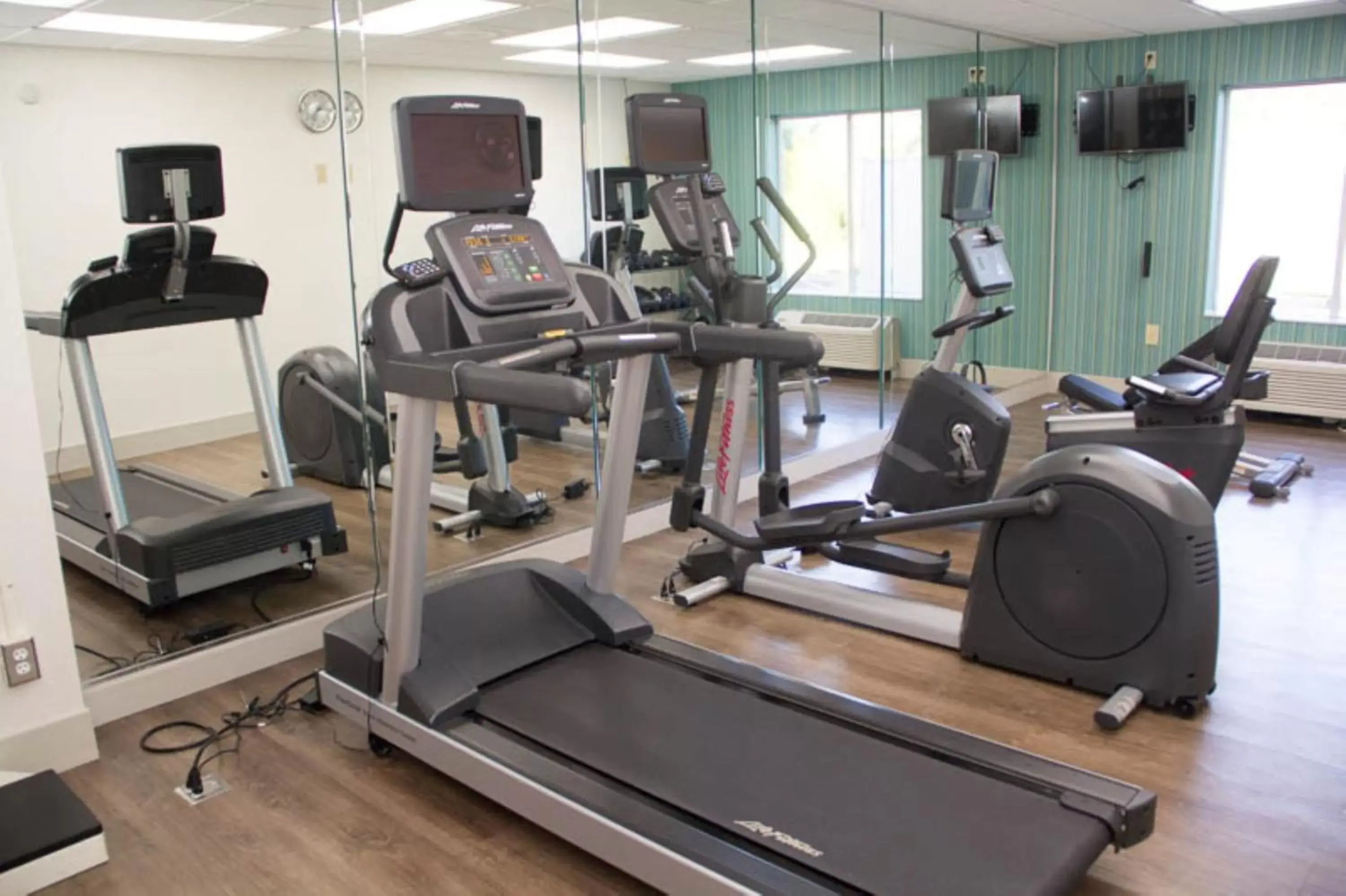 Fitness centre/facilities, Fitness Center/Facilities in Holiday Inn Express & Suites Kings Mountain - Shelby Area, an IHG Hotel