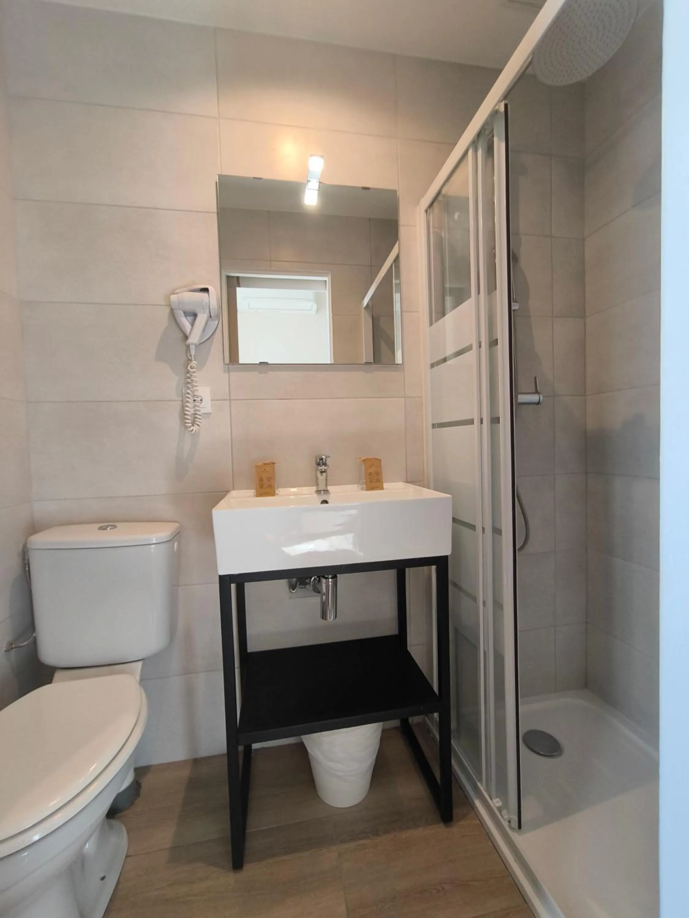 Bathroom in Hotel d'Ostende