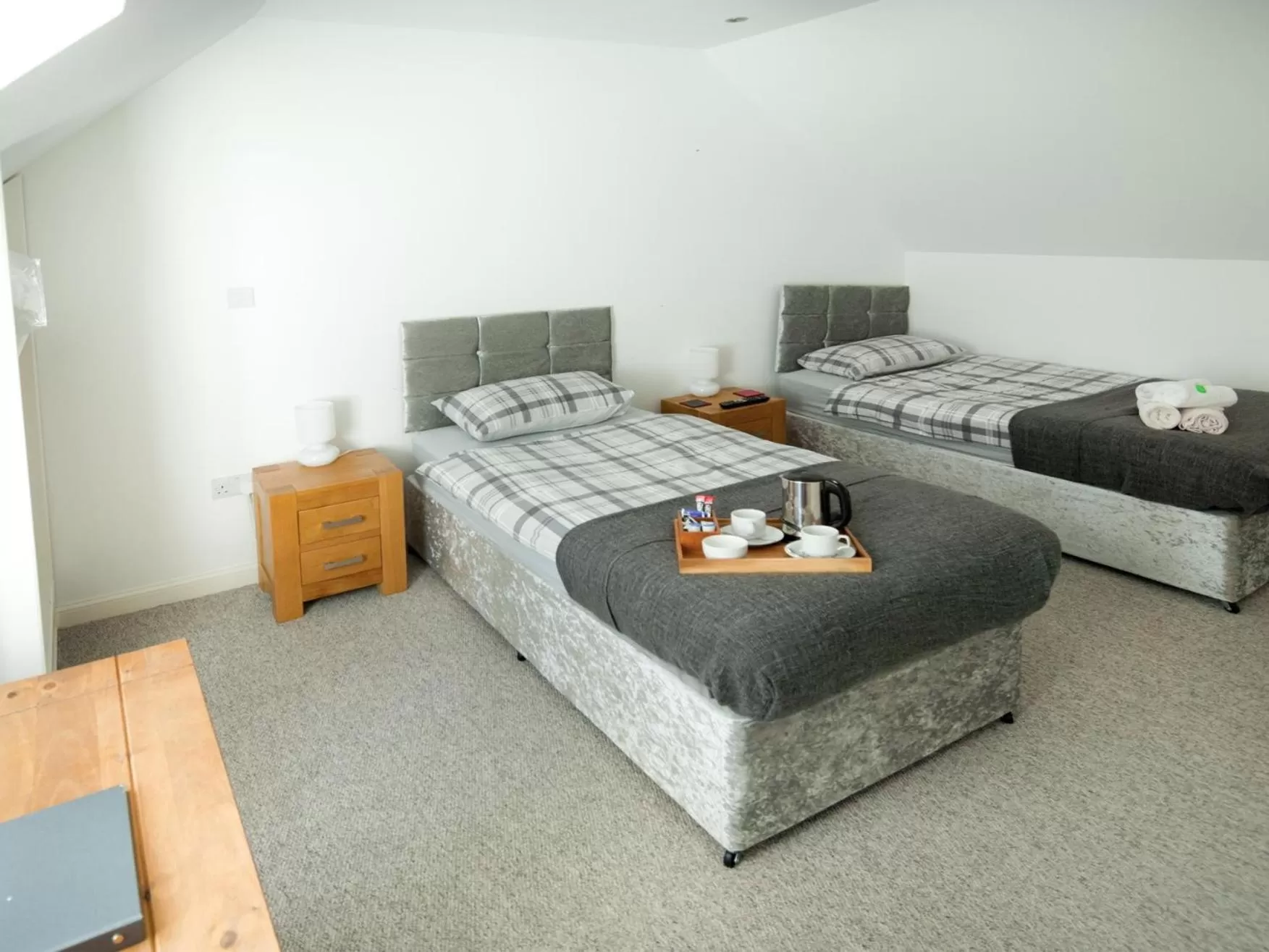 Bedroom, Bed in Drumdevan Country House, Inverness