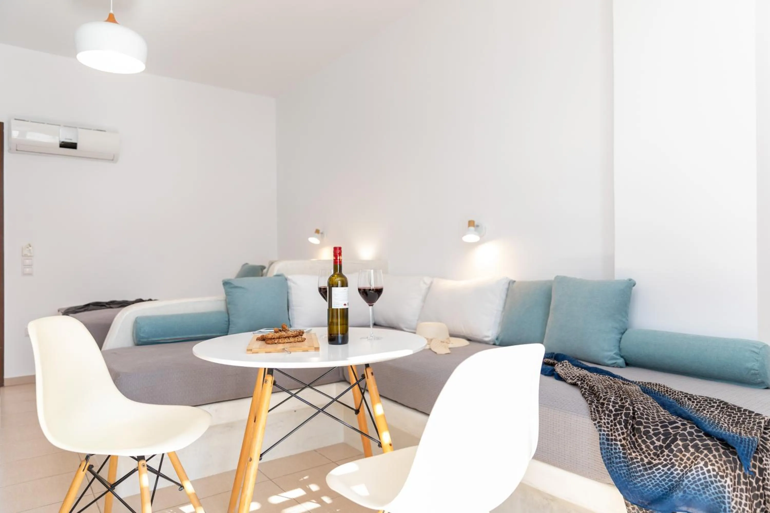 Living room, Seating Area in Depis Place and Apartments