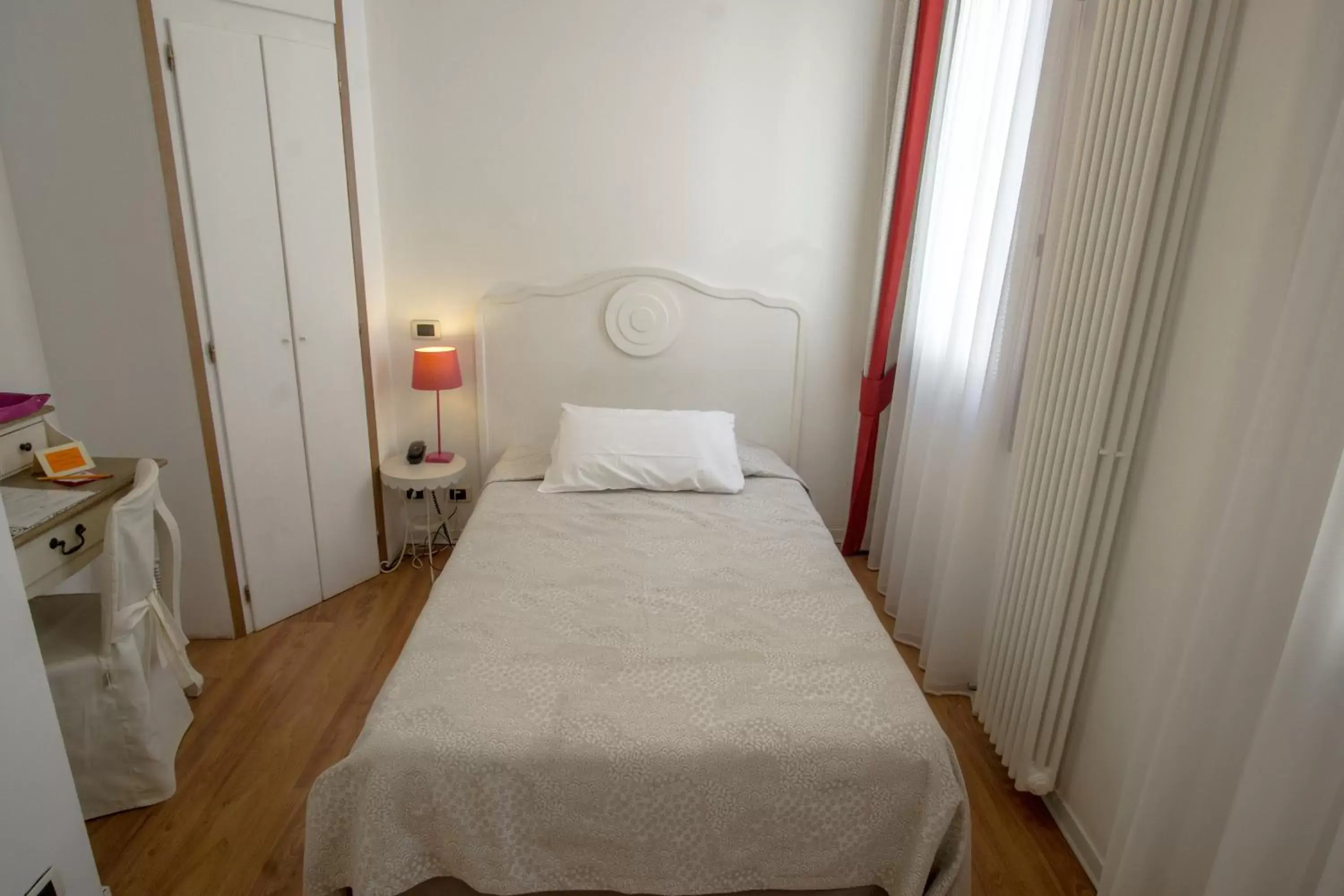 Bedroom, Bed in Hotel Antigo Trovatore