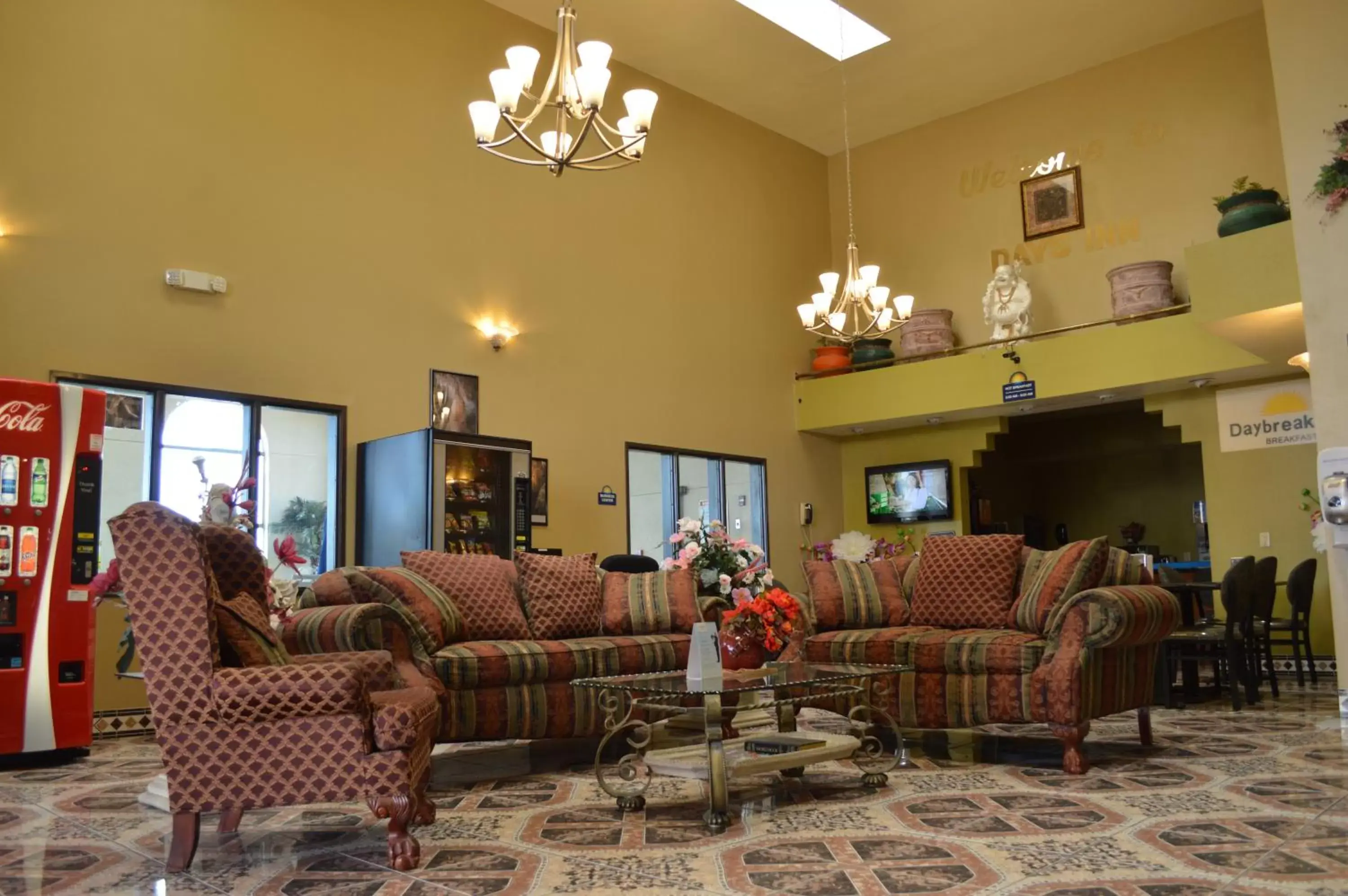 Lobby or reception, Seating Area in Days Inn by Wyndham Carlsbad