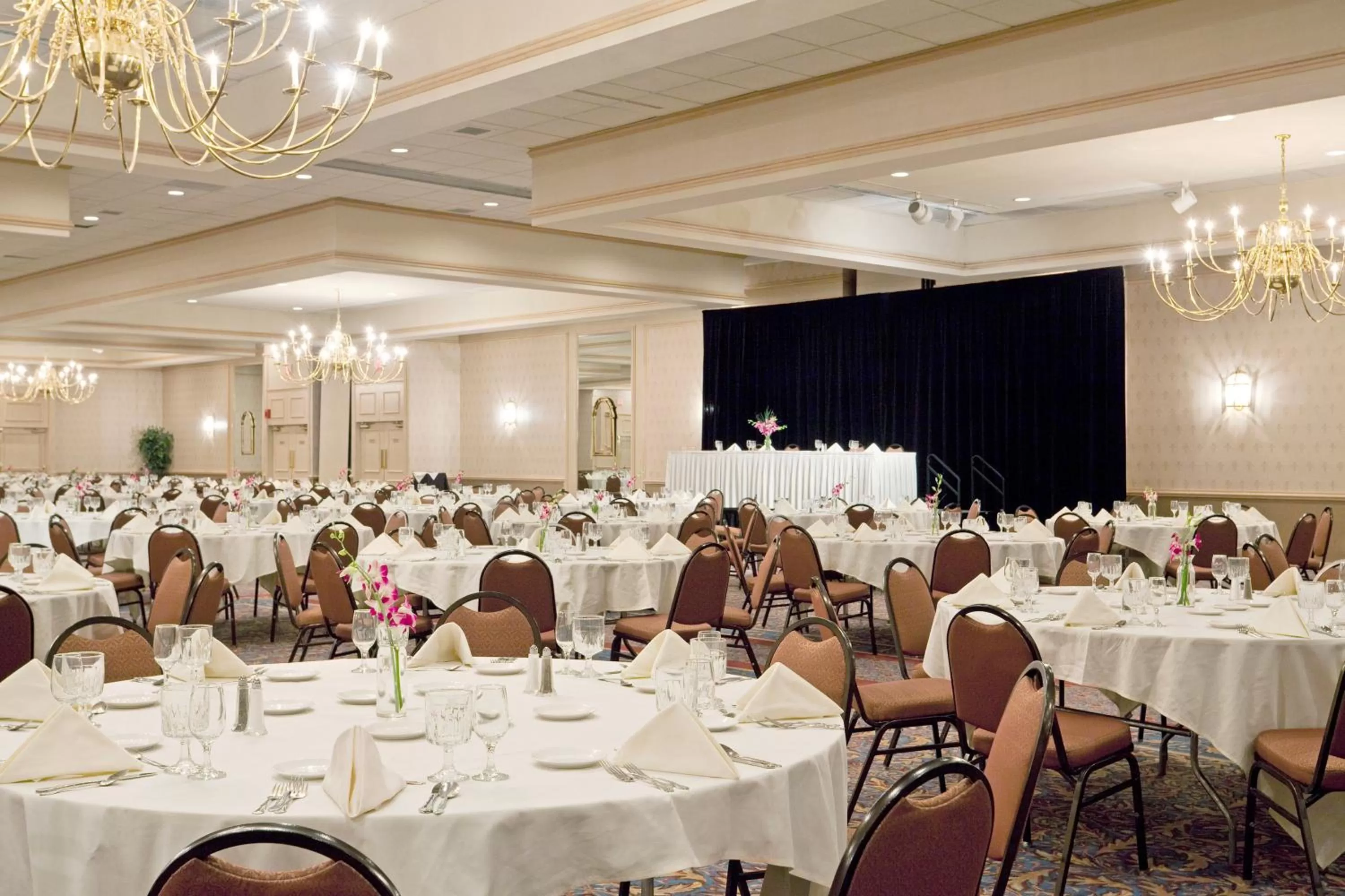 Banquet/Function facilities in Holiday Inn Portland-By the Bay by IHG