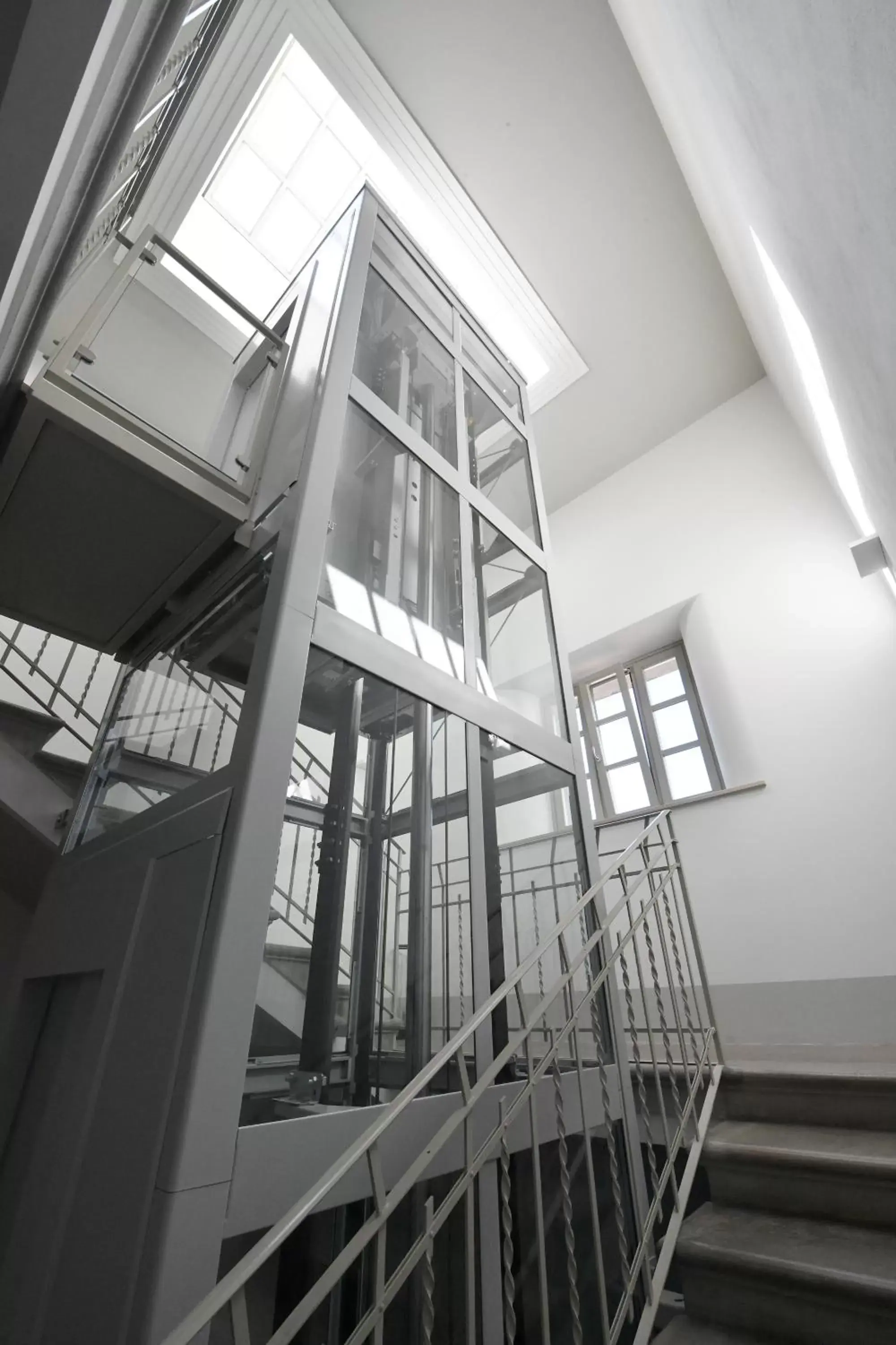 elevator, Bunk Bed in Palazzo degli Stemmi