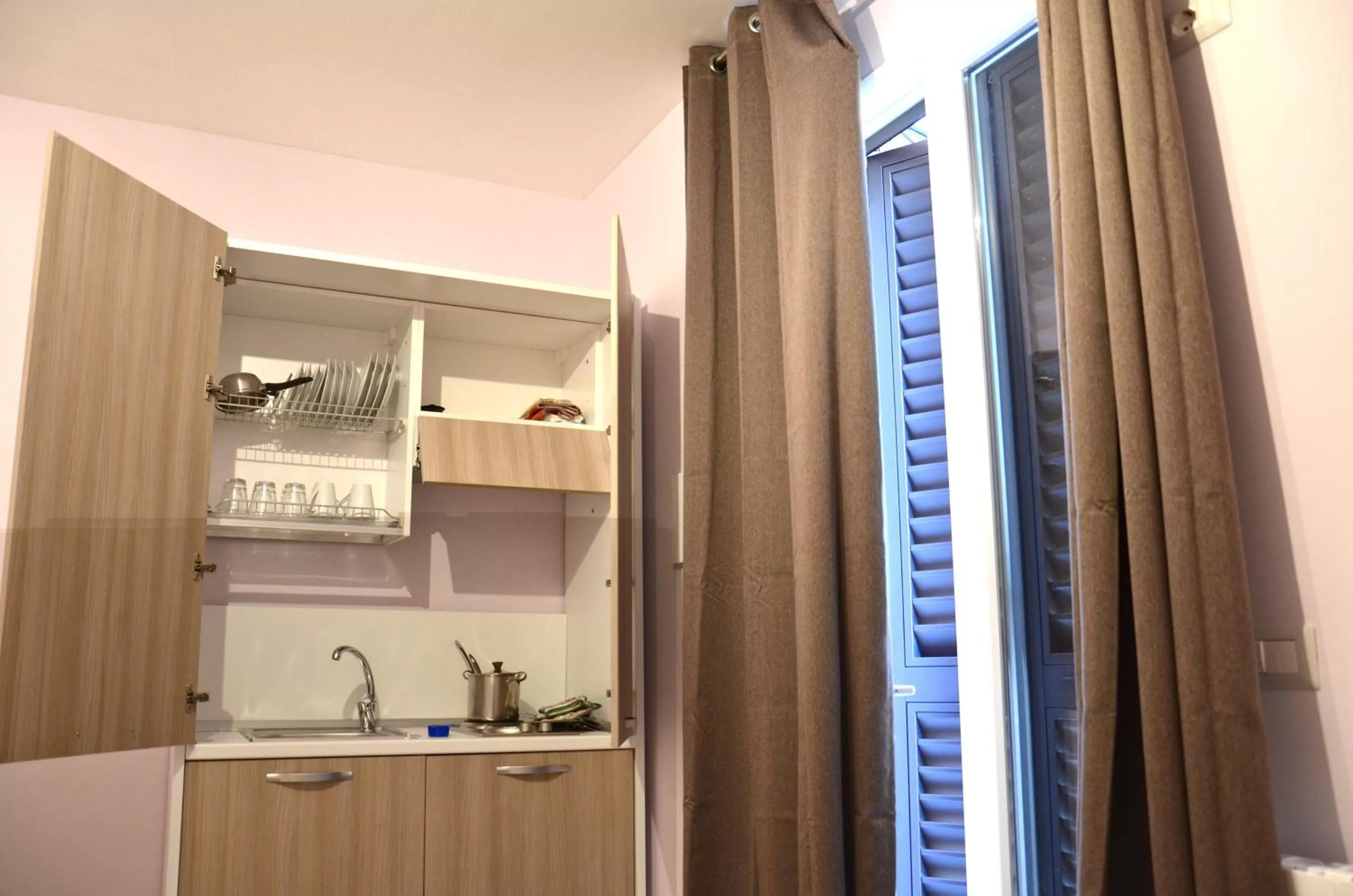 Kitchen or kitchenette in Florence Stadium B&B