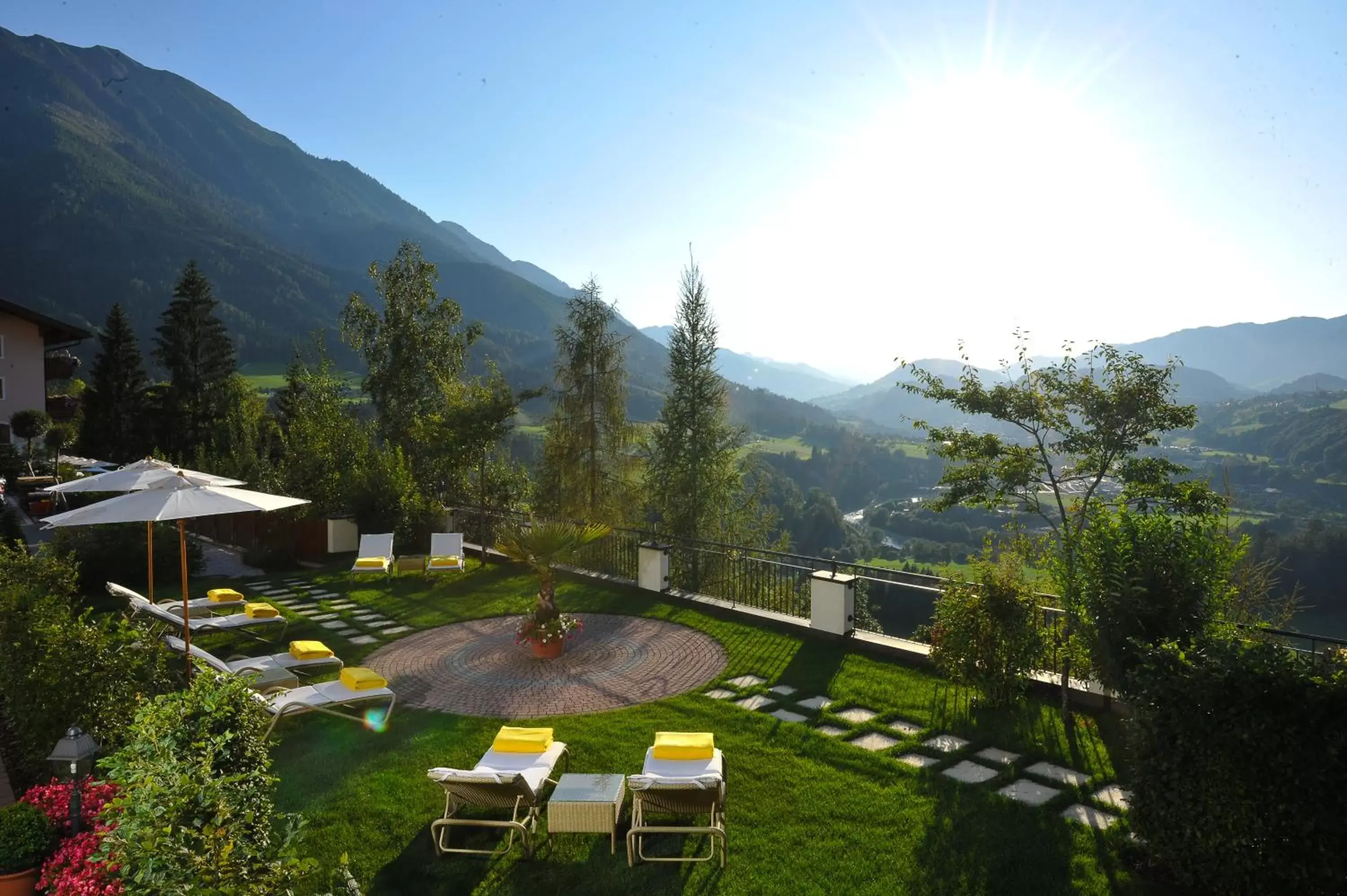 Garden, Mountain View in Alpines Lifestyle Hotel Tannenhof