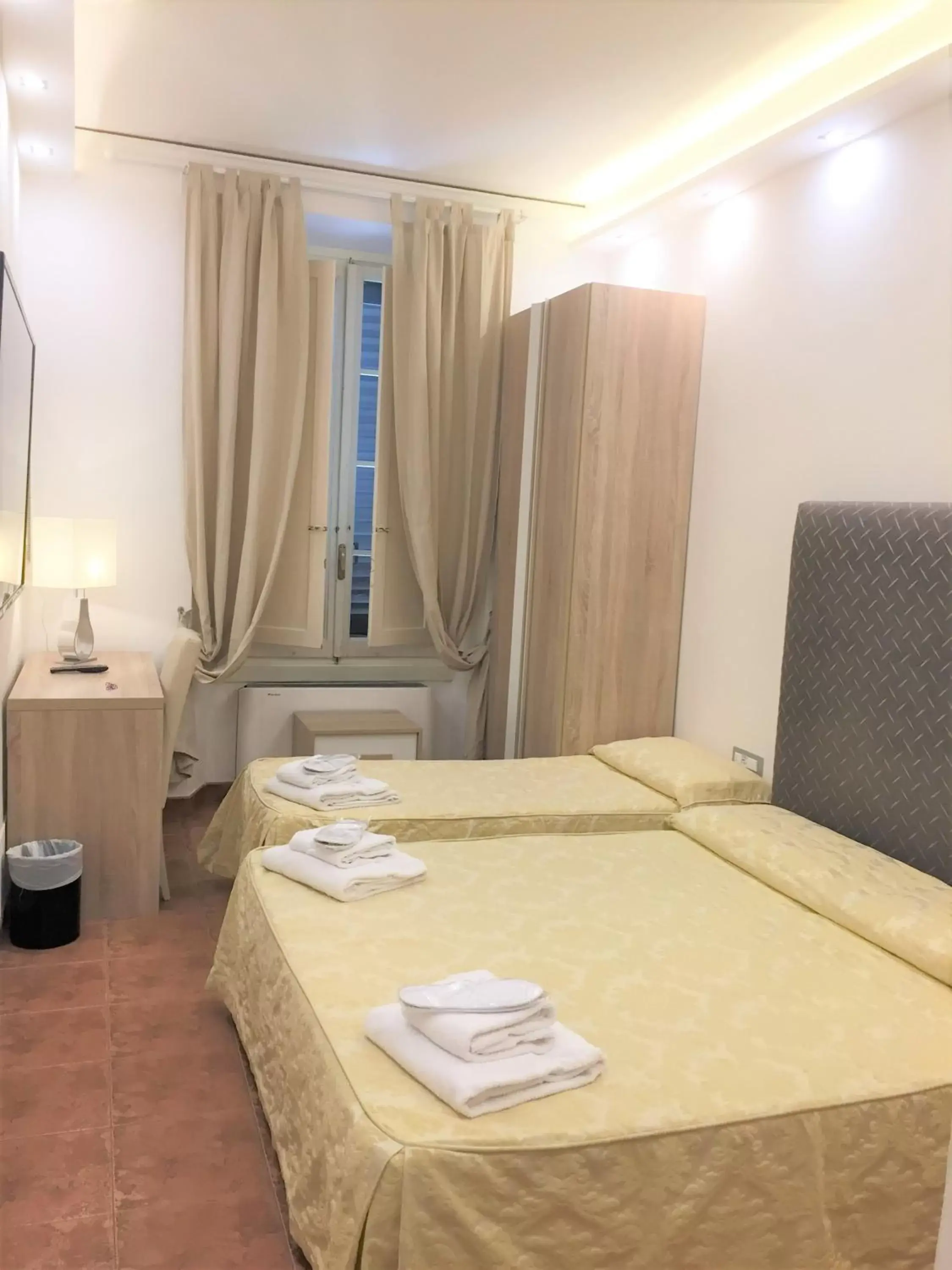 Bed in Hotel Alinari