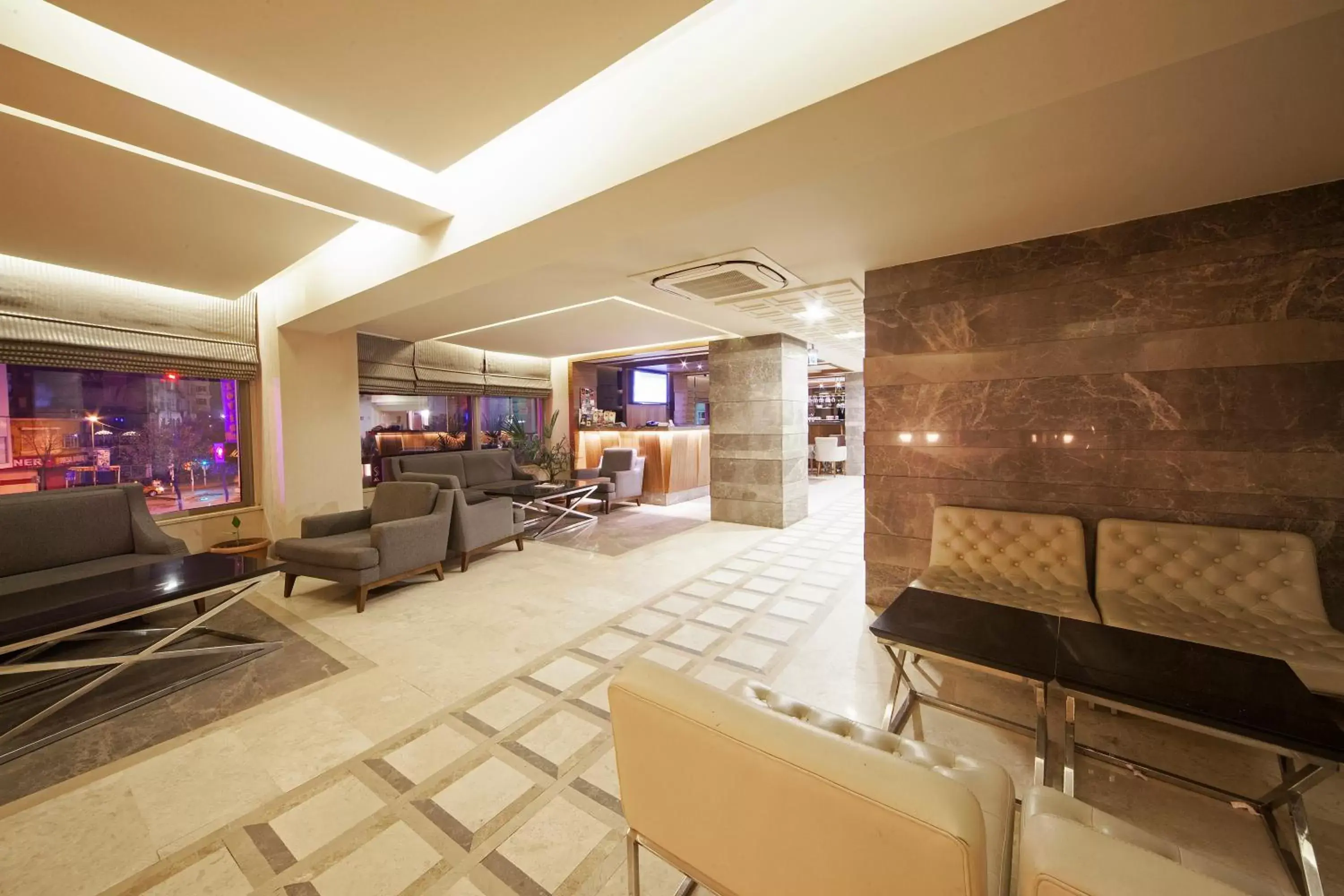 Lobby or reception in Delta Hotel Istanbul