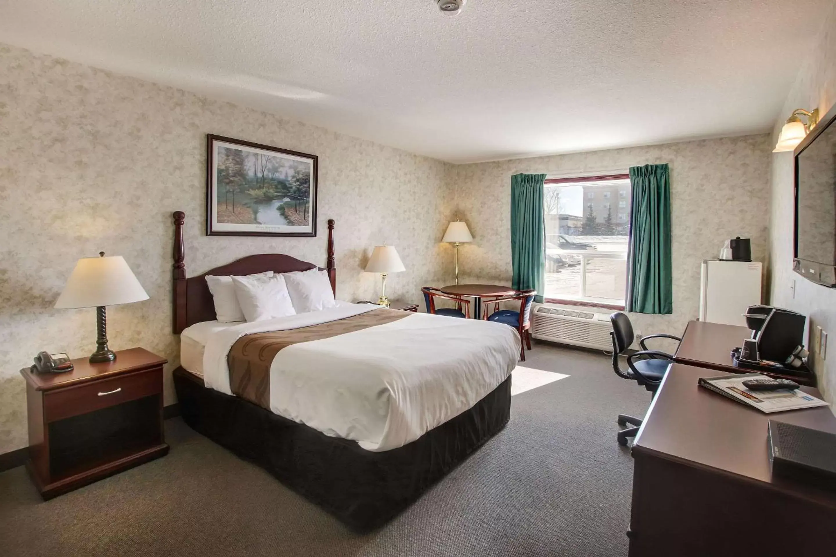 Photo of the whole room in Ramada by Wyndham Nisku Edmonton Airport