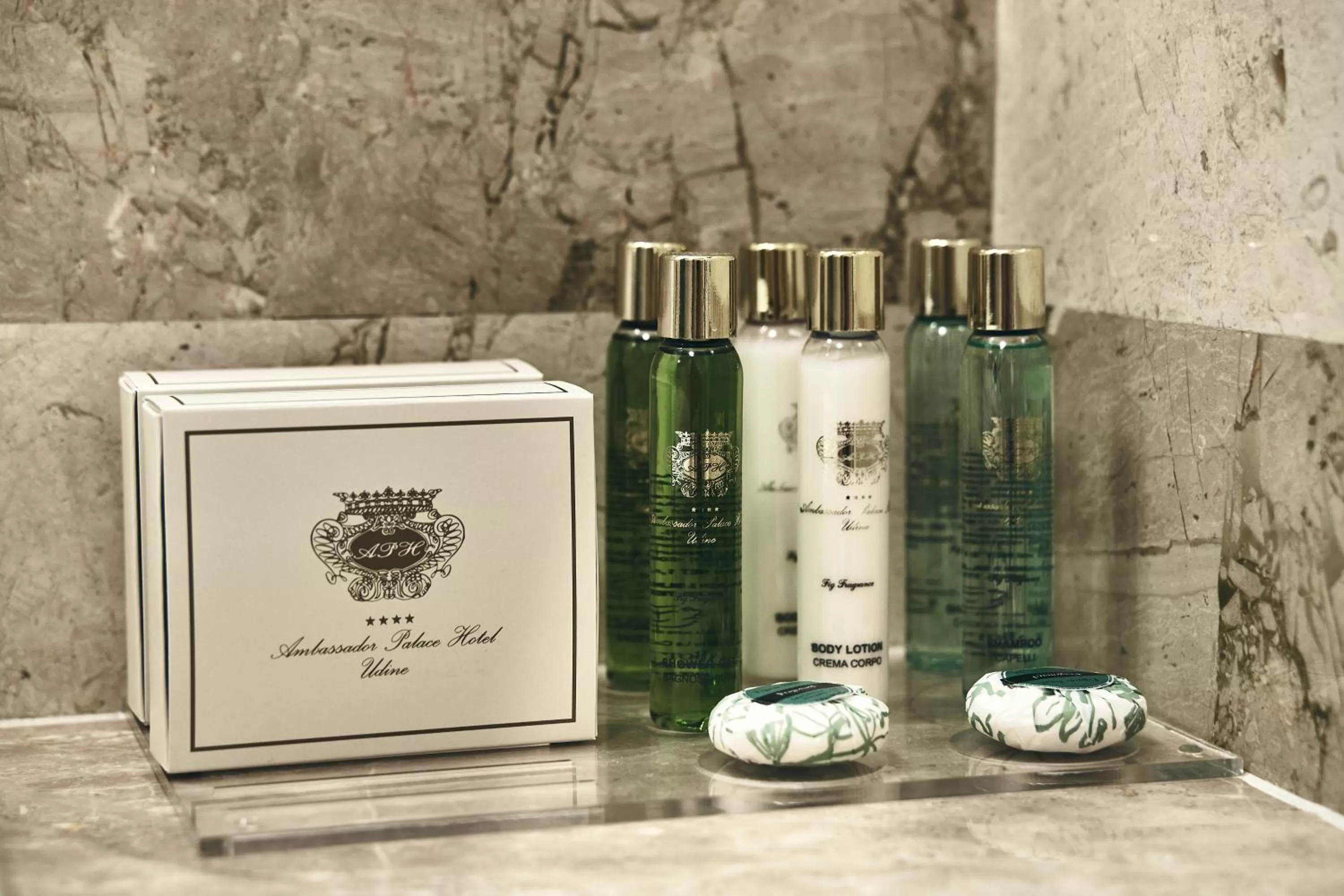 Bathroom in Ambassador Palace Hotel