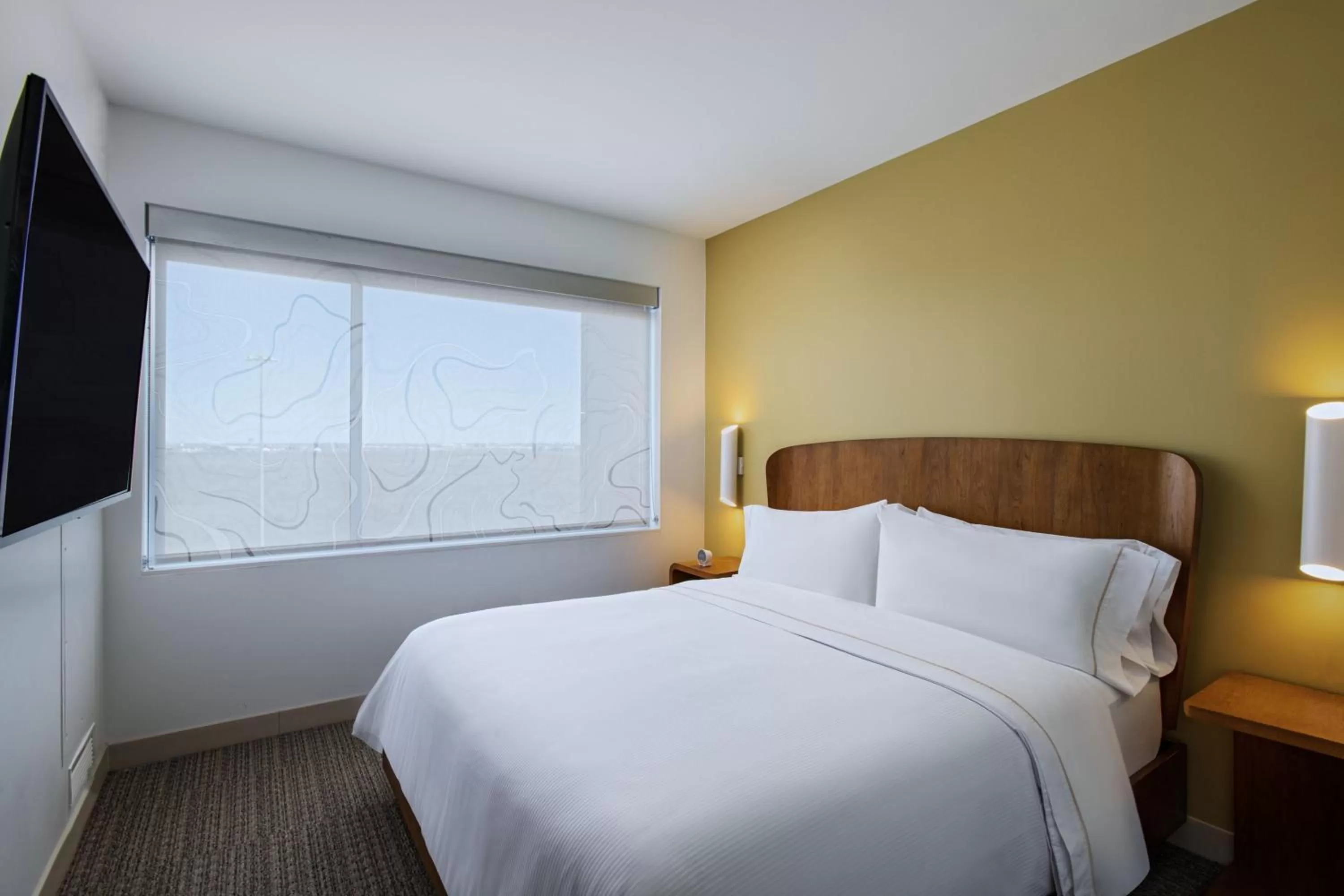 Bedroom, Bed in Element Dallas Las Colinas