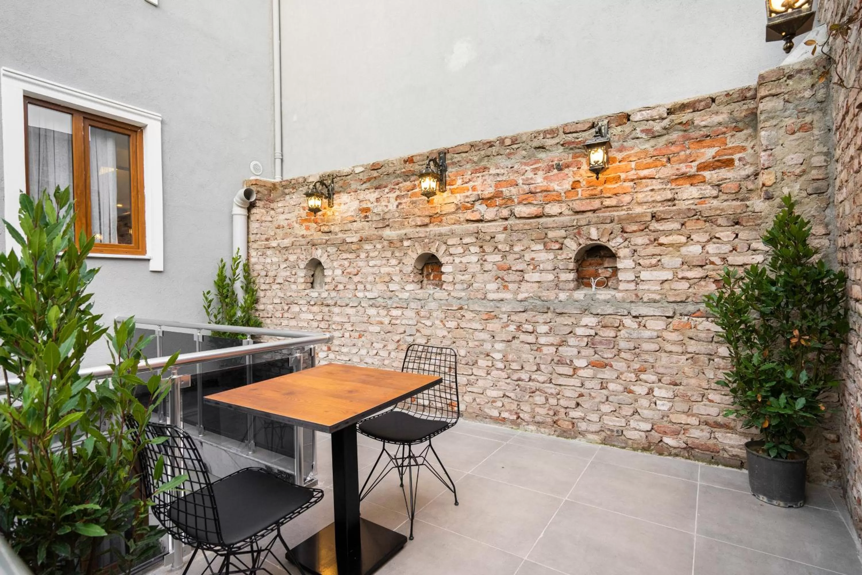 Patio in Castillo Rojo Hotel Istanbul