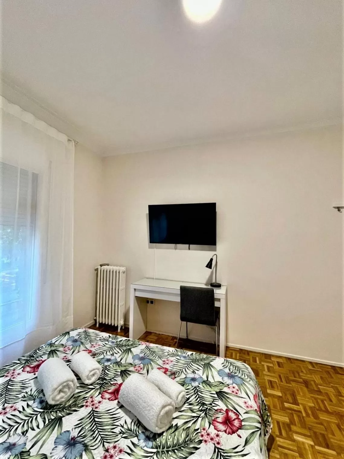 Bed in Villarroel habitaciones