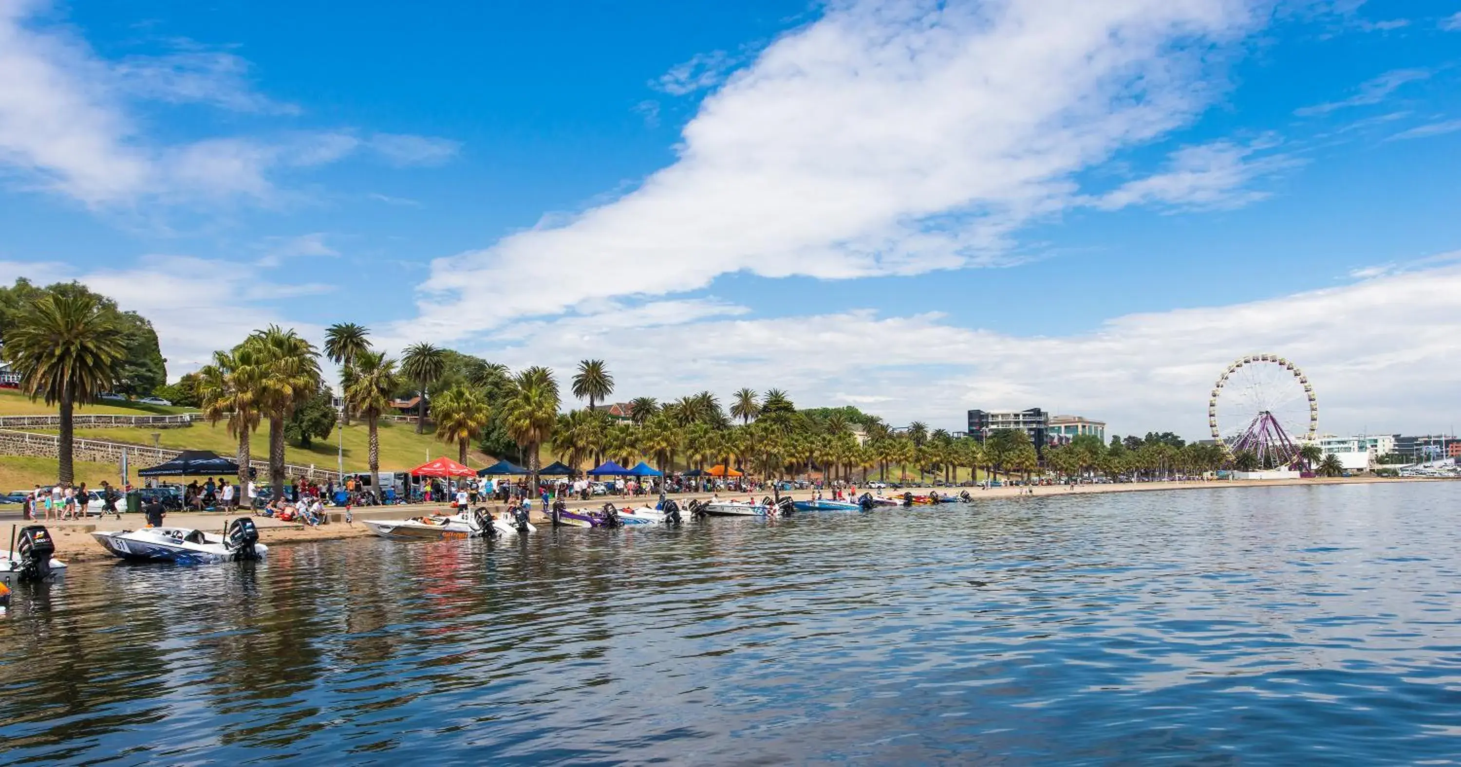 Area and facilities, Beach in Bay City Geelong Motel