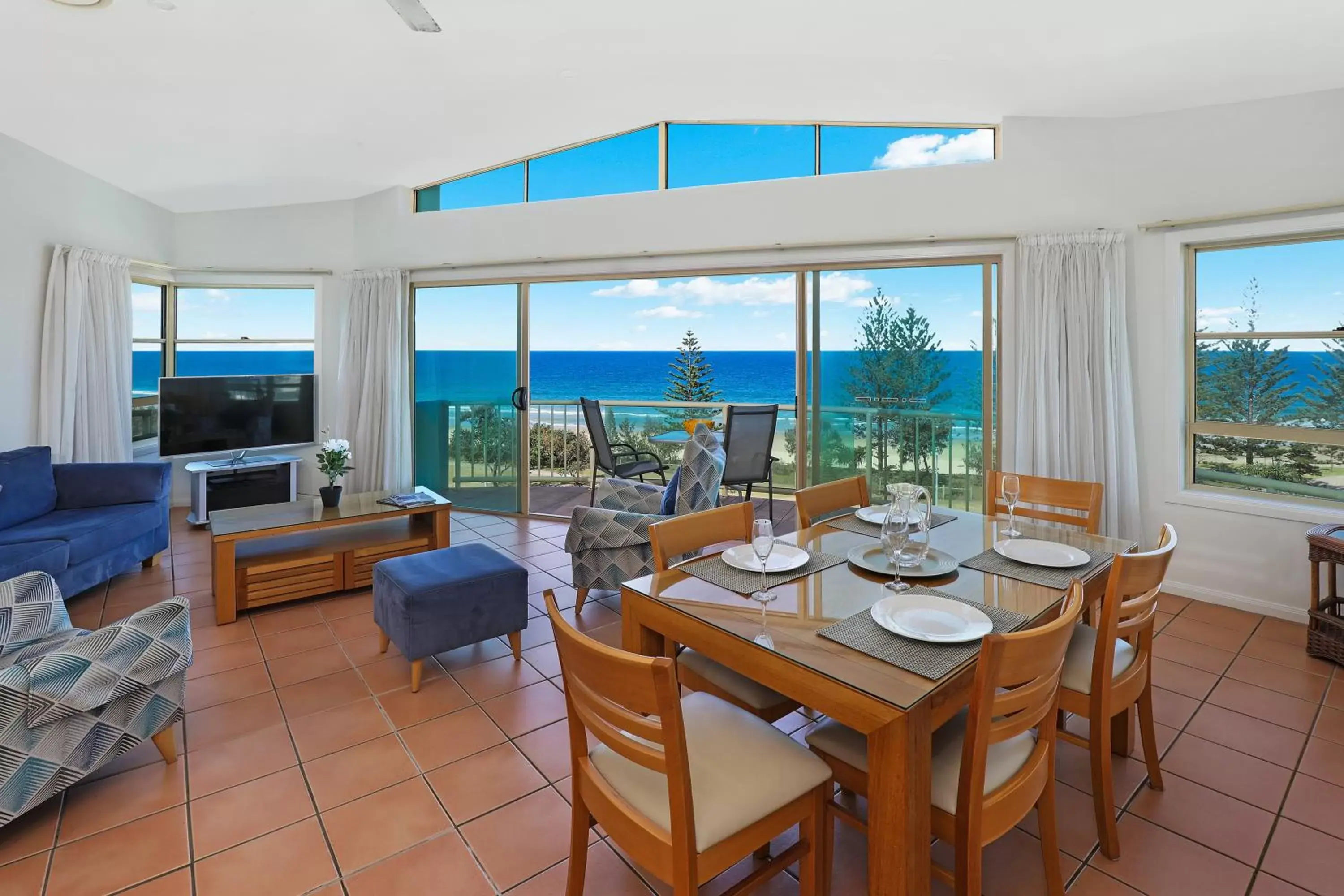 Dining area in Alex Seaside Resort