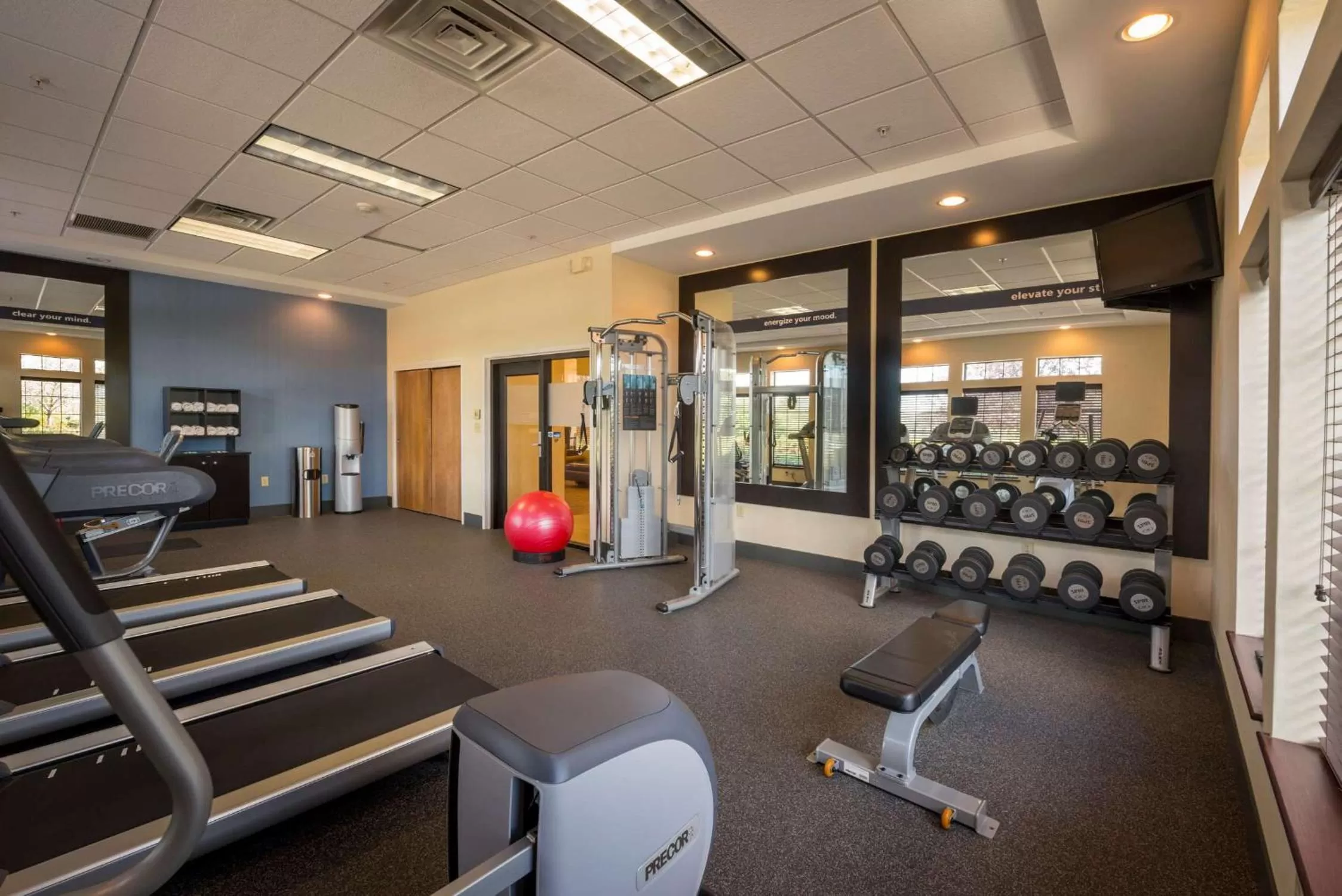 Fitness centre/facilities in Hampton Inn & Suites Binghamton/Vestal