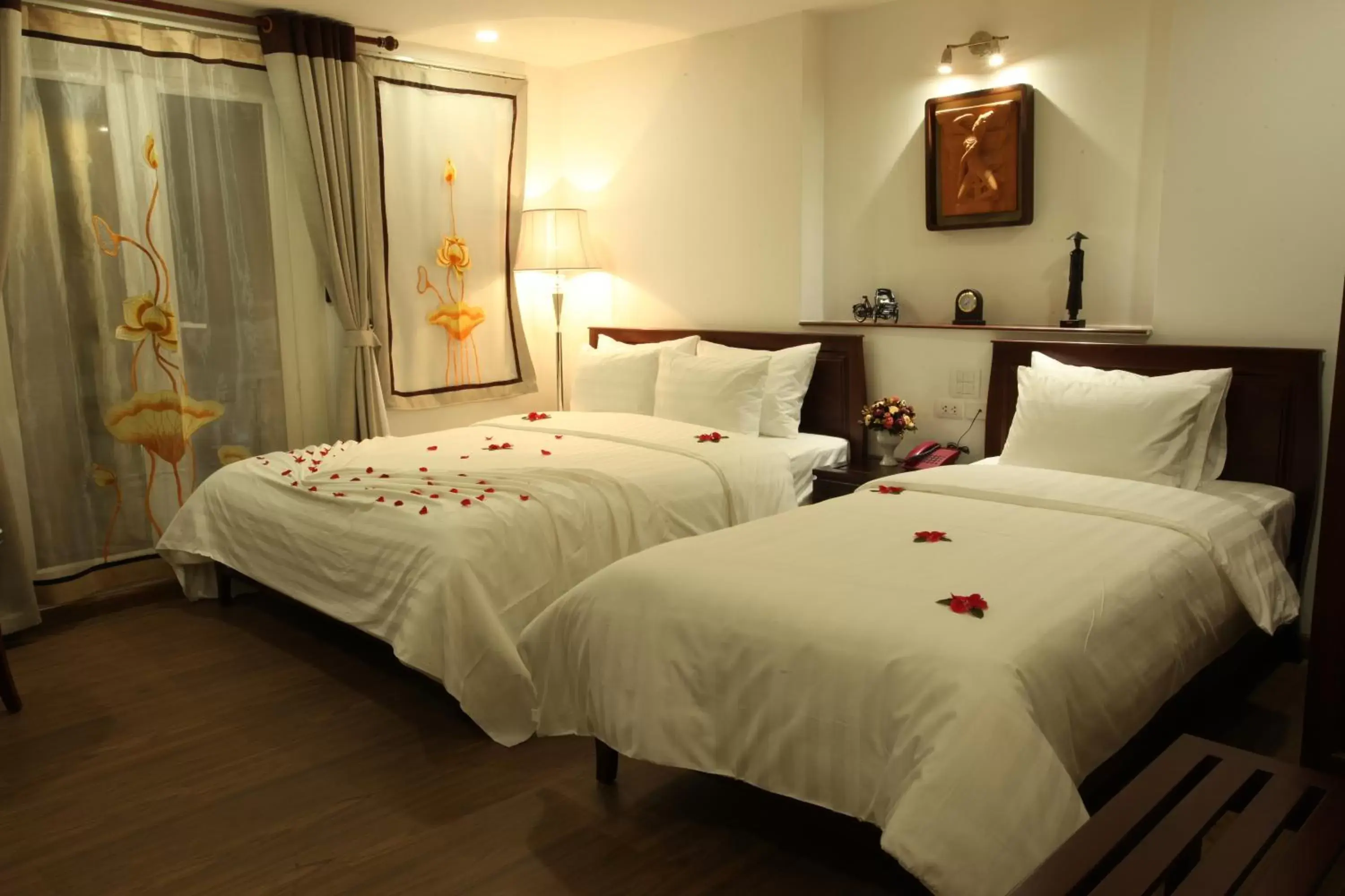 Decorative detail, Bed in Hanoi Siva Luxury Hotel & Travel
