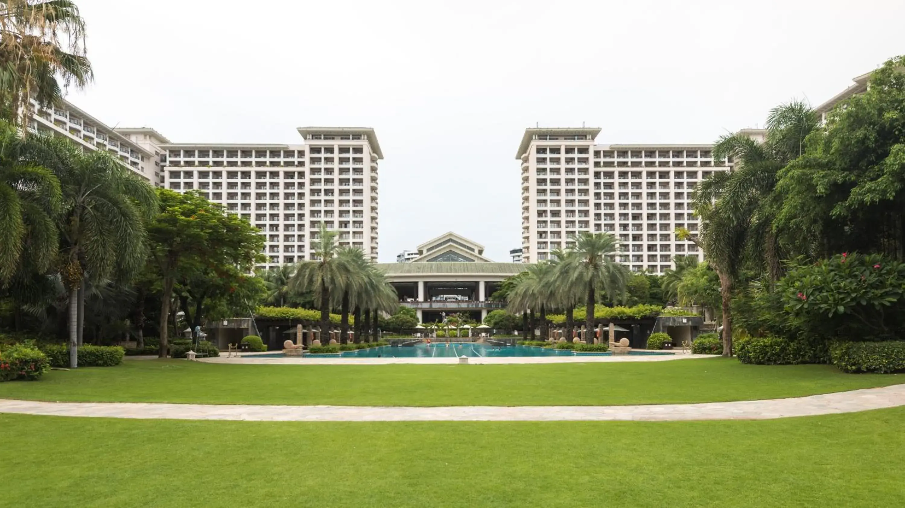 Bird's eye view, Property Building in Howard Johnson Resort Sanya Bay