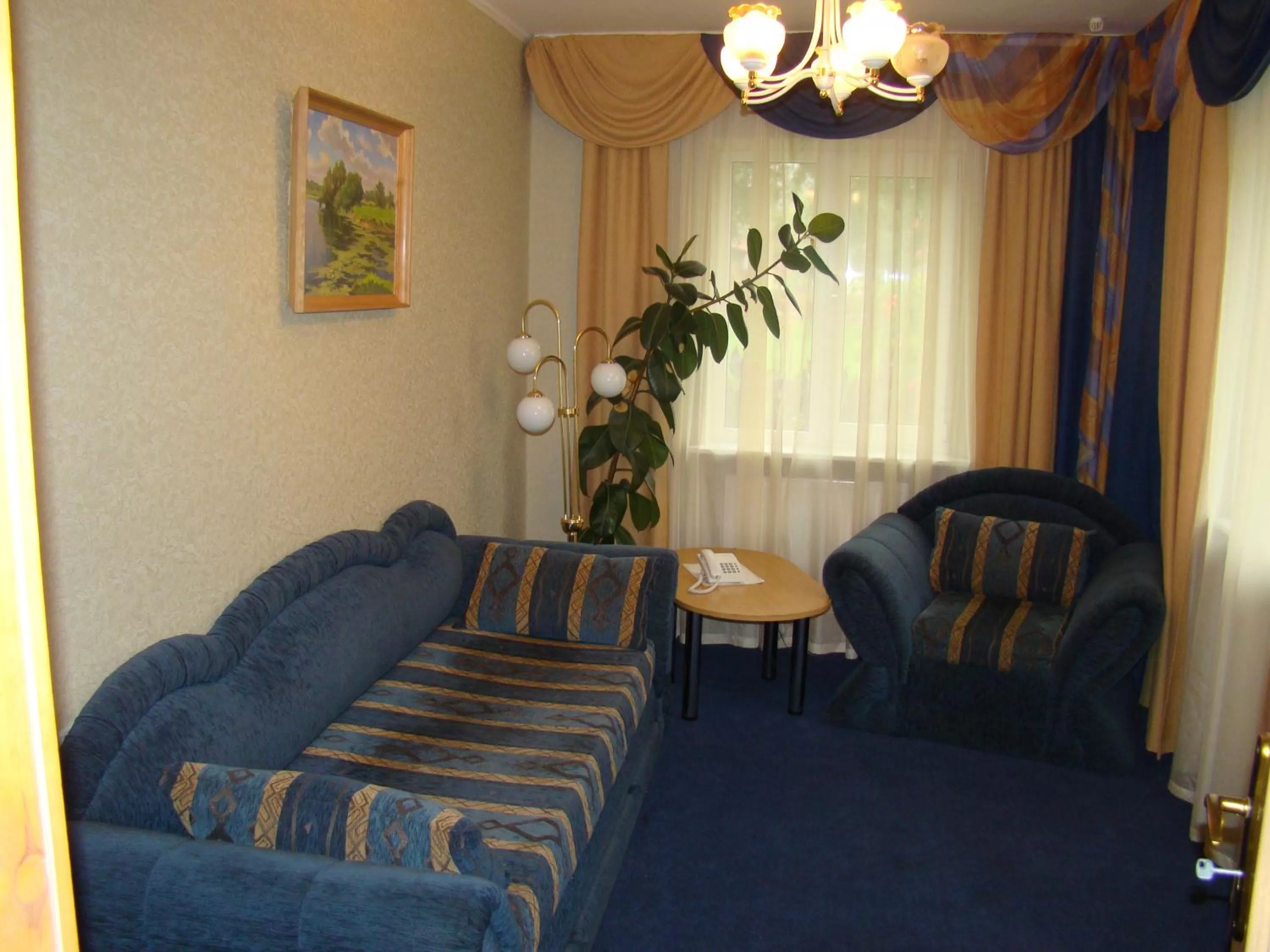 Living room, Seating Area in Shklo Motel