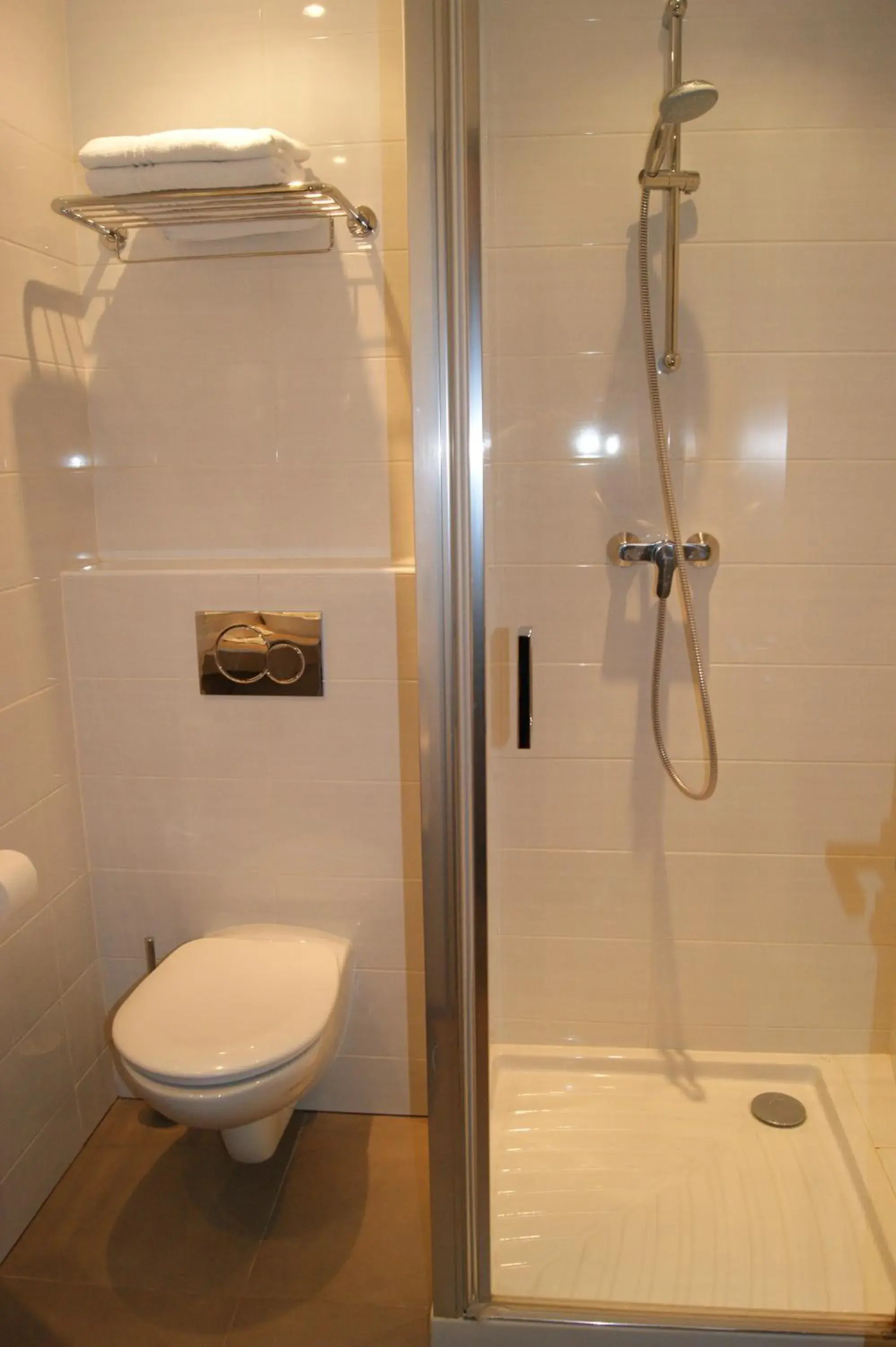 Shower, Bathroom in Hotel d'Amiens